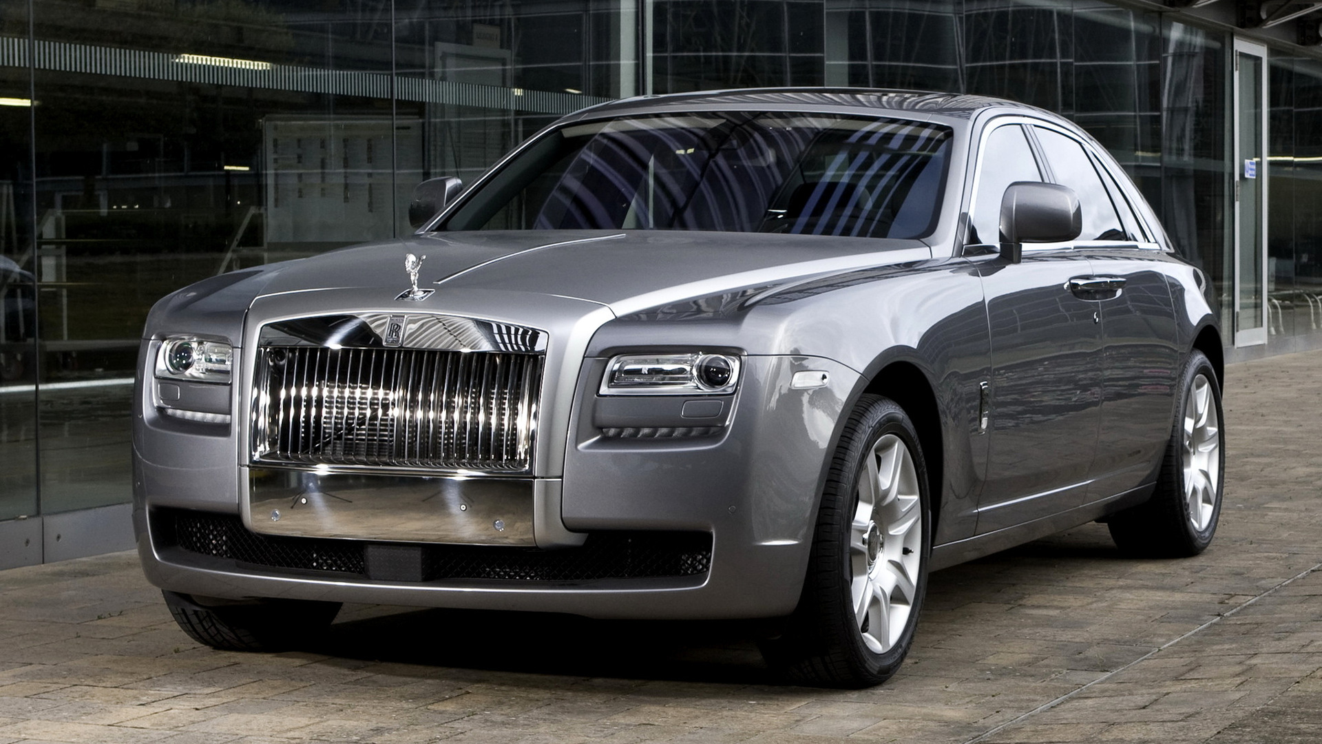 Car Full Size Car Luxury Car Rolls Royce Ghost Silver Car 1920x1080