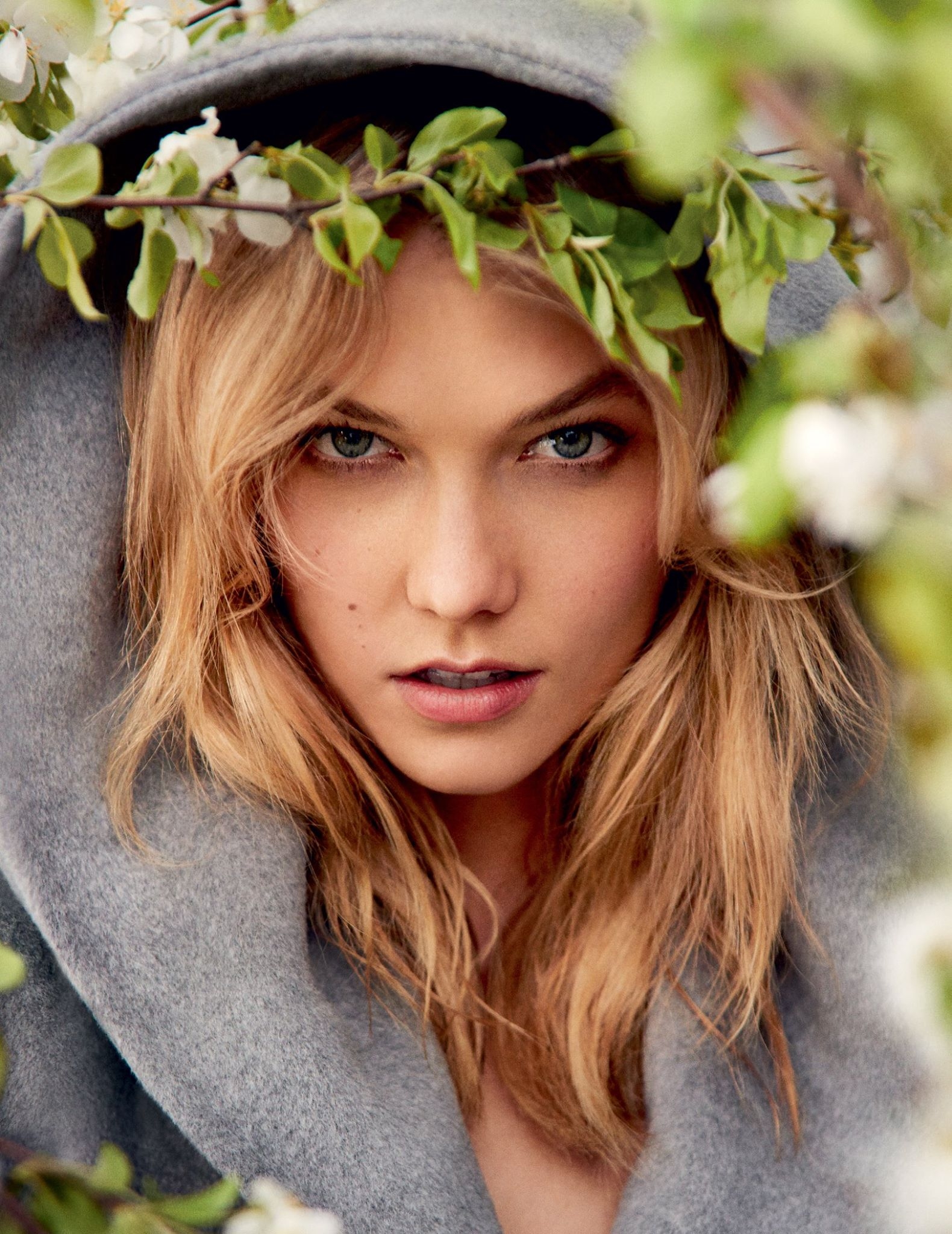 Women Model Face Blue Eyes Long Hair Blonde Plants Flowers Closeup Hoods Wallpaper Resolution 4431