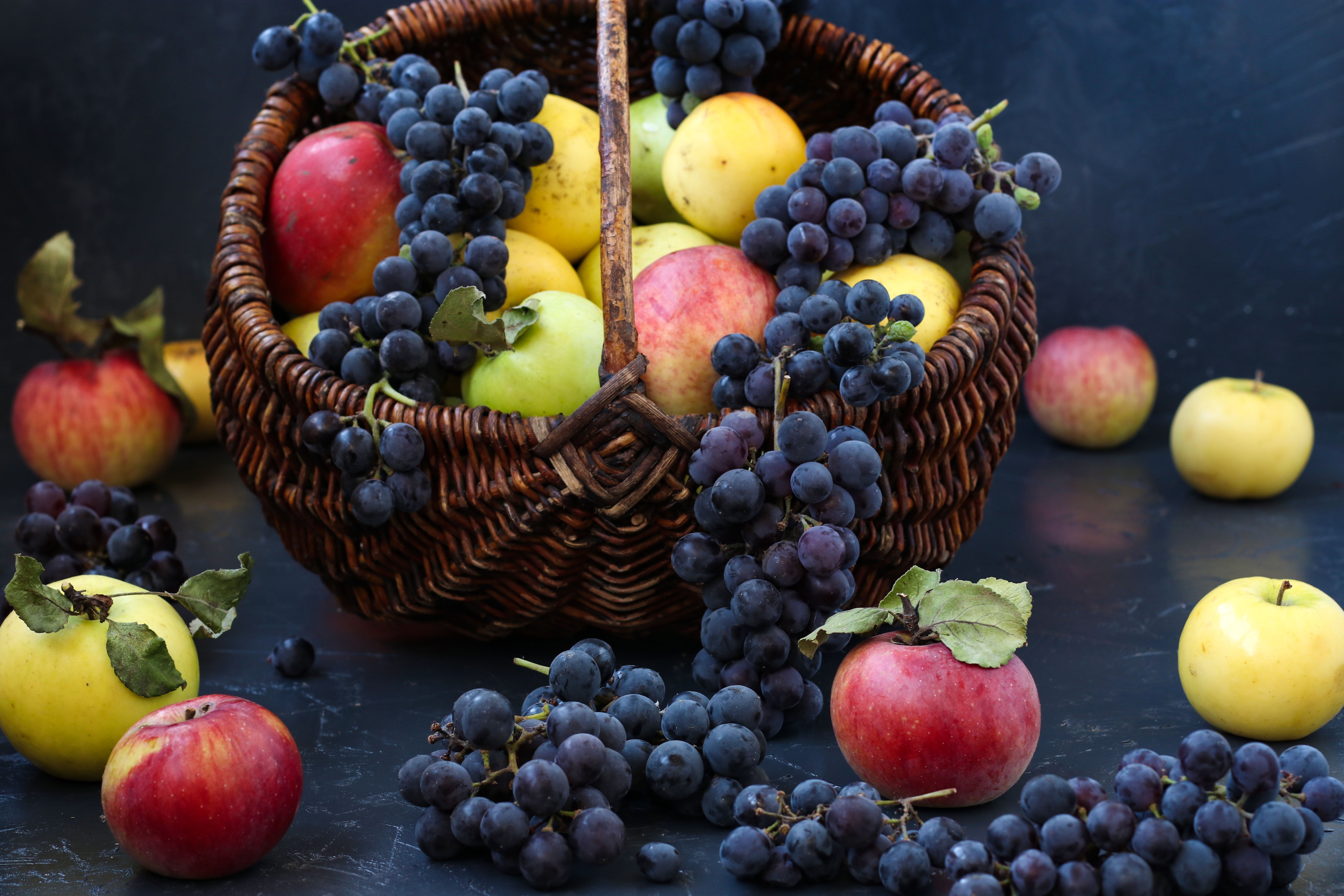 Apple Basket Fruit Grapes Still Life 6000x4000