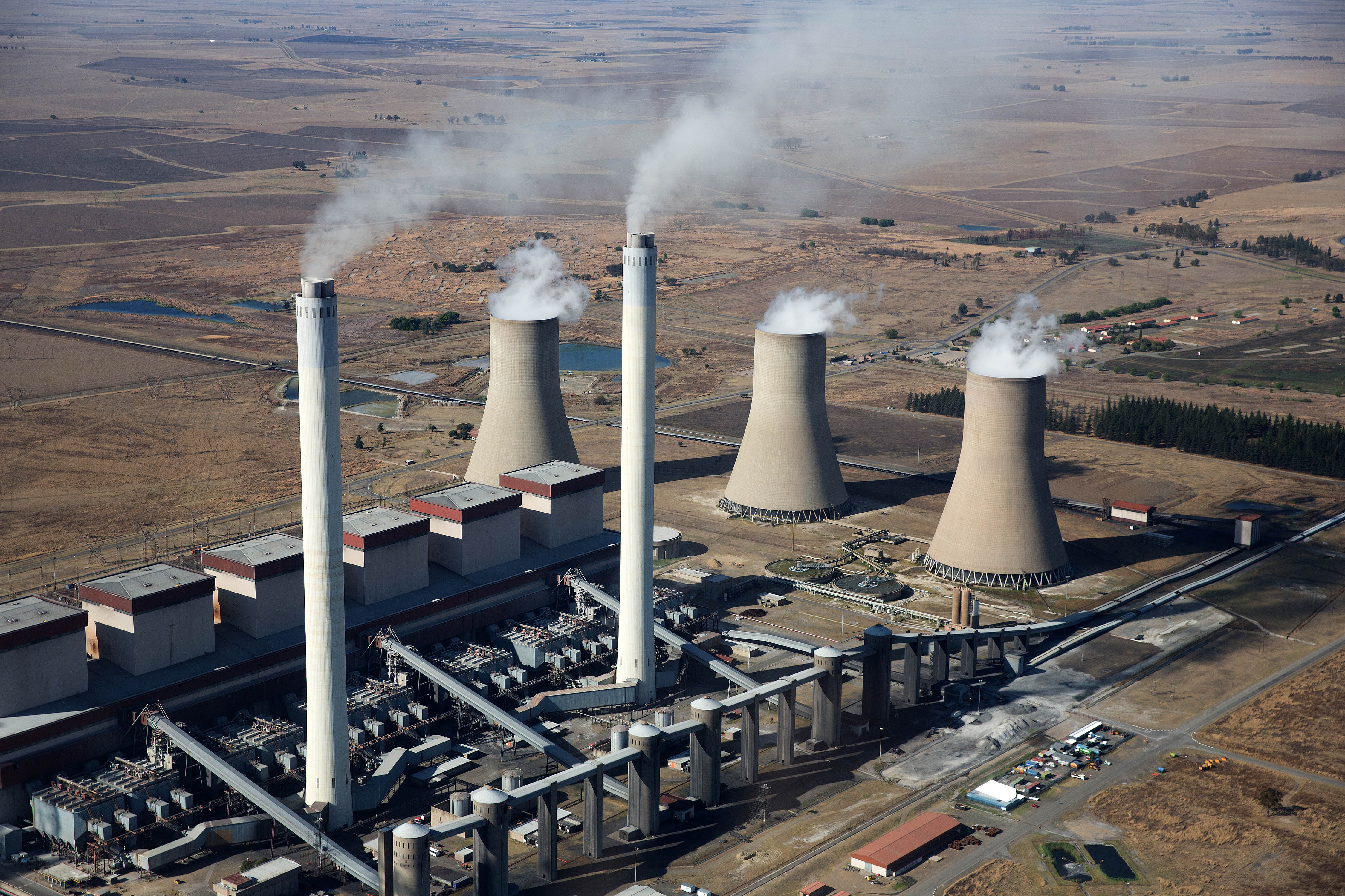 Building Thabametsi Coal Fired Power Plant 4500x3000