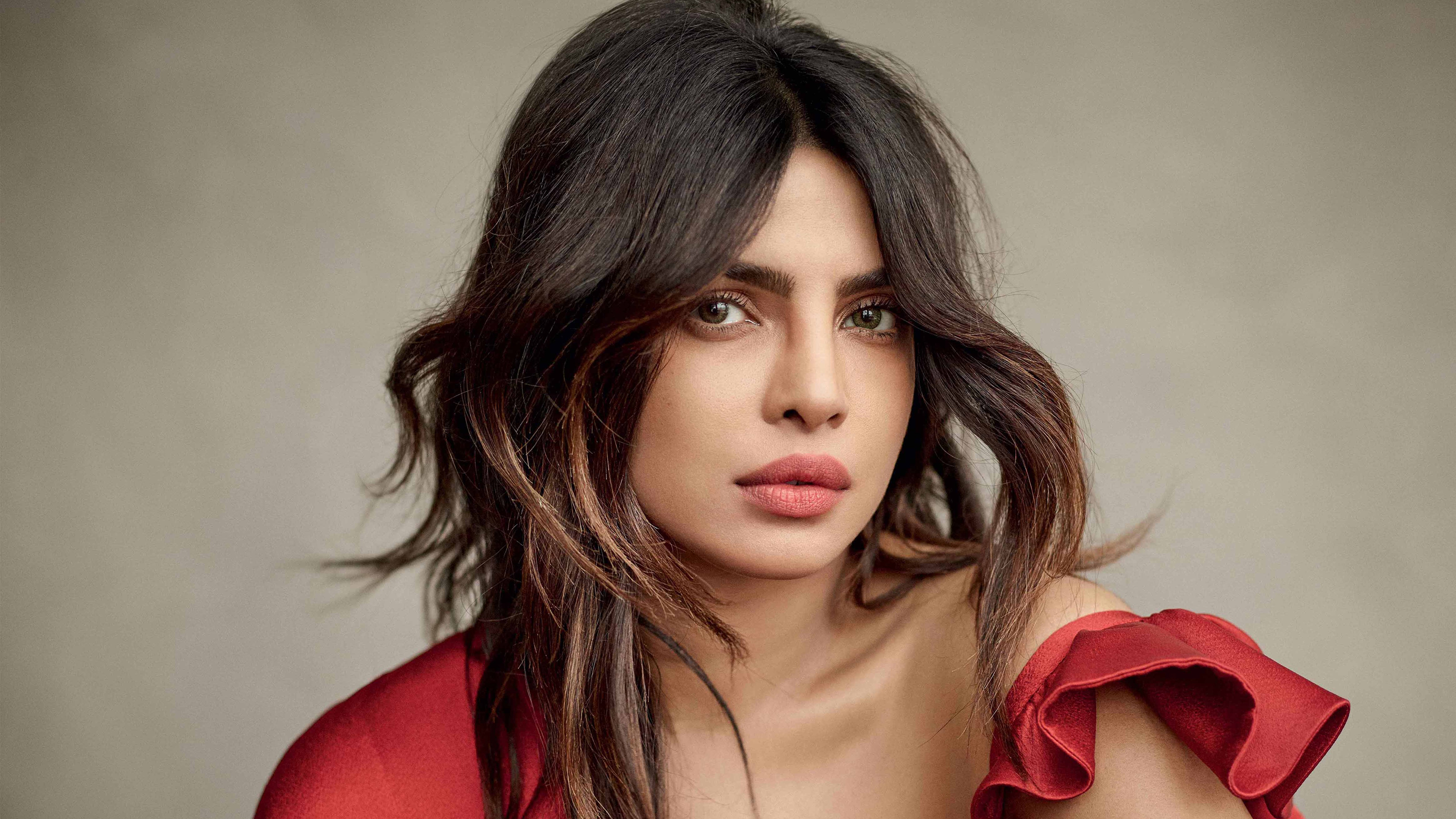 Actress Brunette Indian Priyanka Chopra Singer 3000x1688