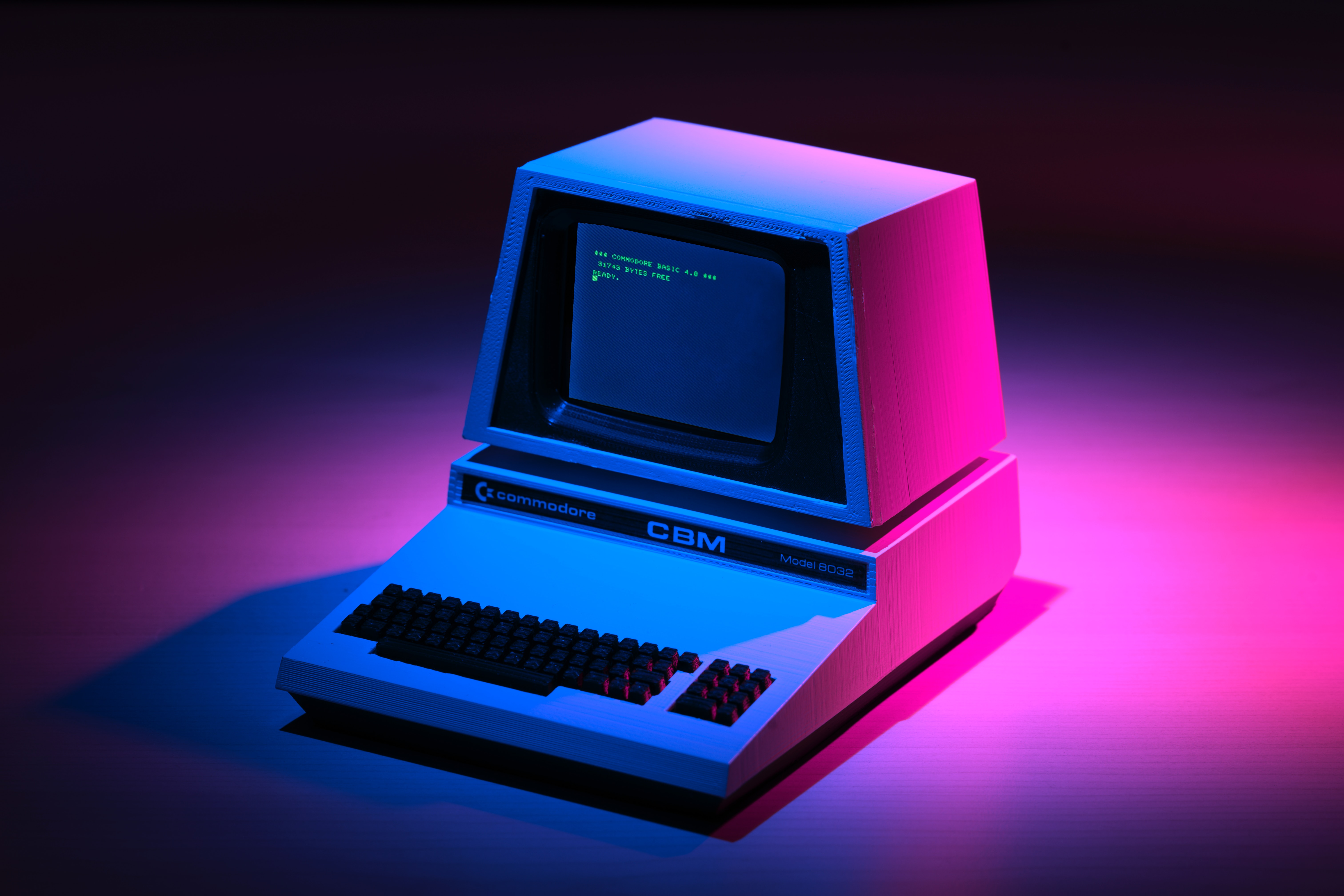 Pink Retrowave Computer Vintage Code Blue 6048x4032