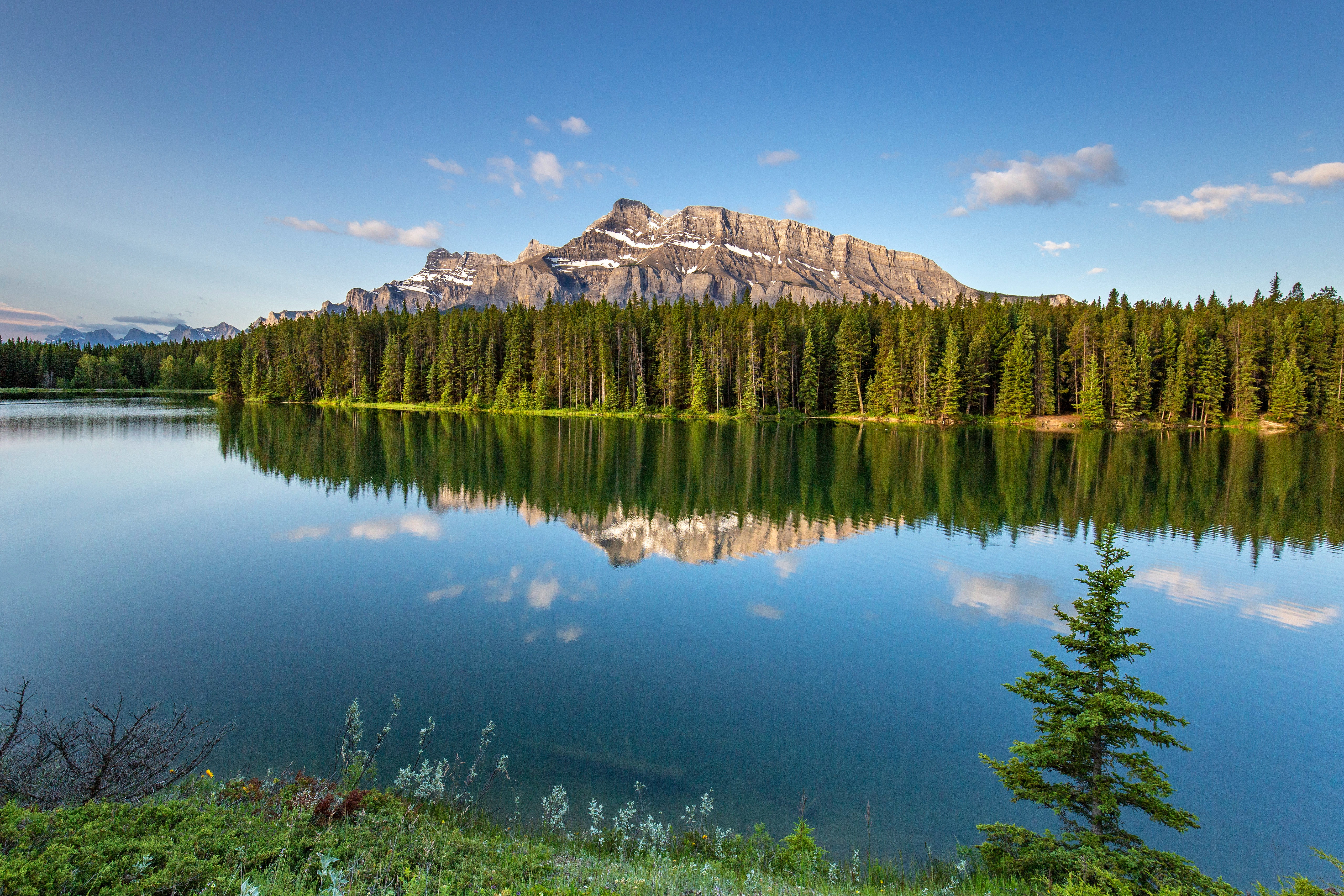 Canada Forest Lake Mountain Reflection Sky 5120x3414