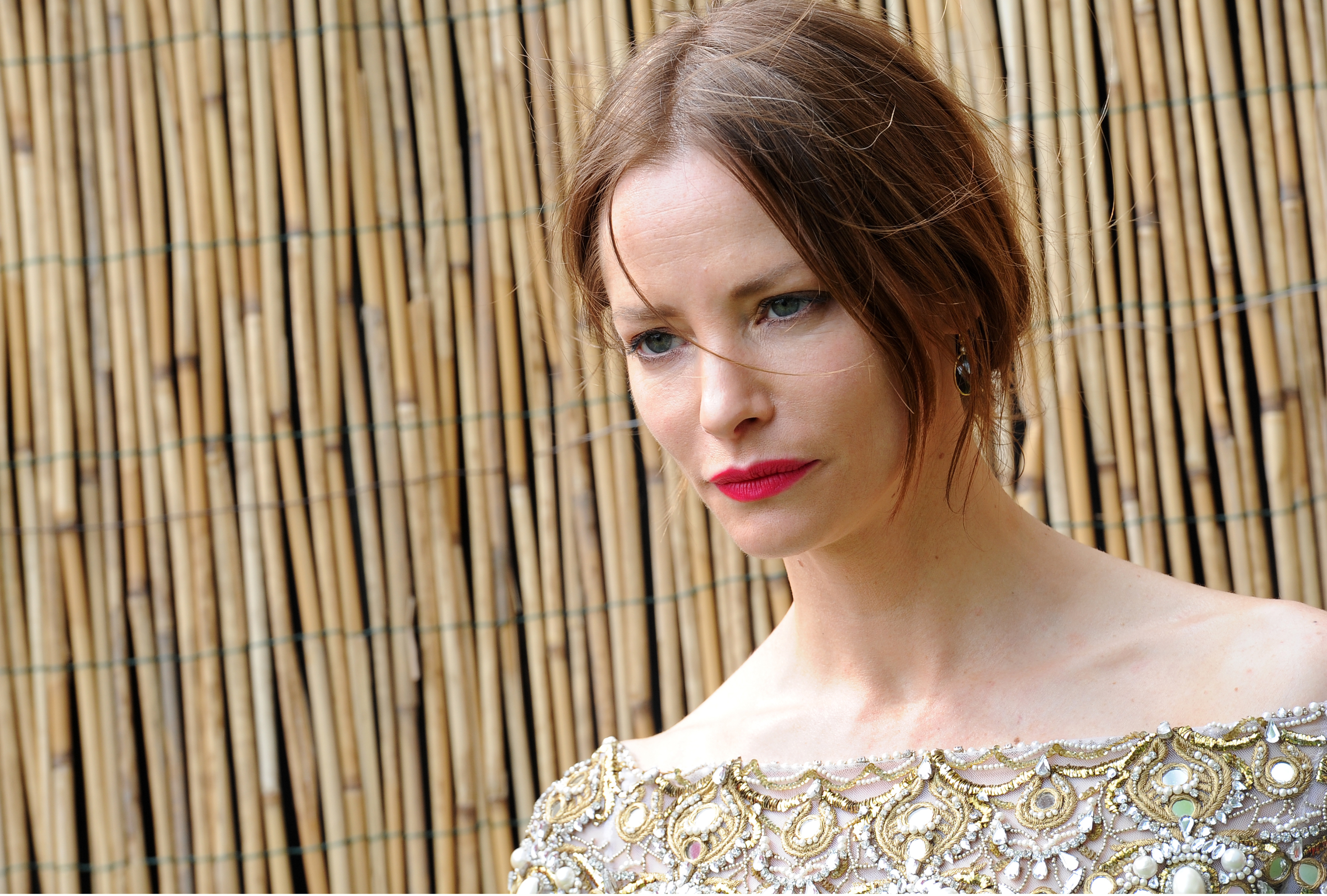 Actress Brown Hair English Girl Lipstick Sienna Guillory Woman 3000x2026