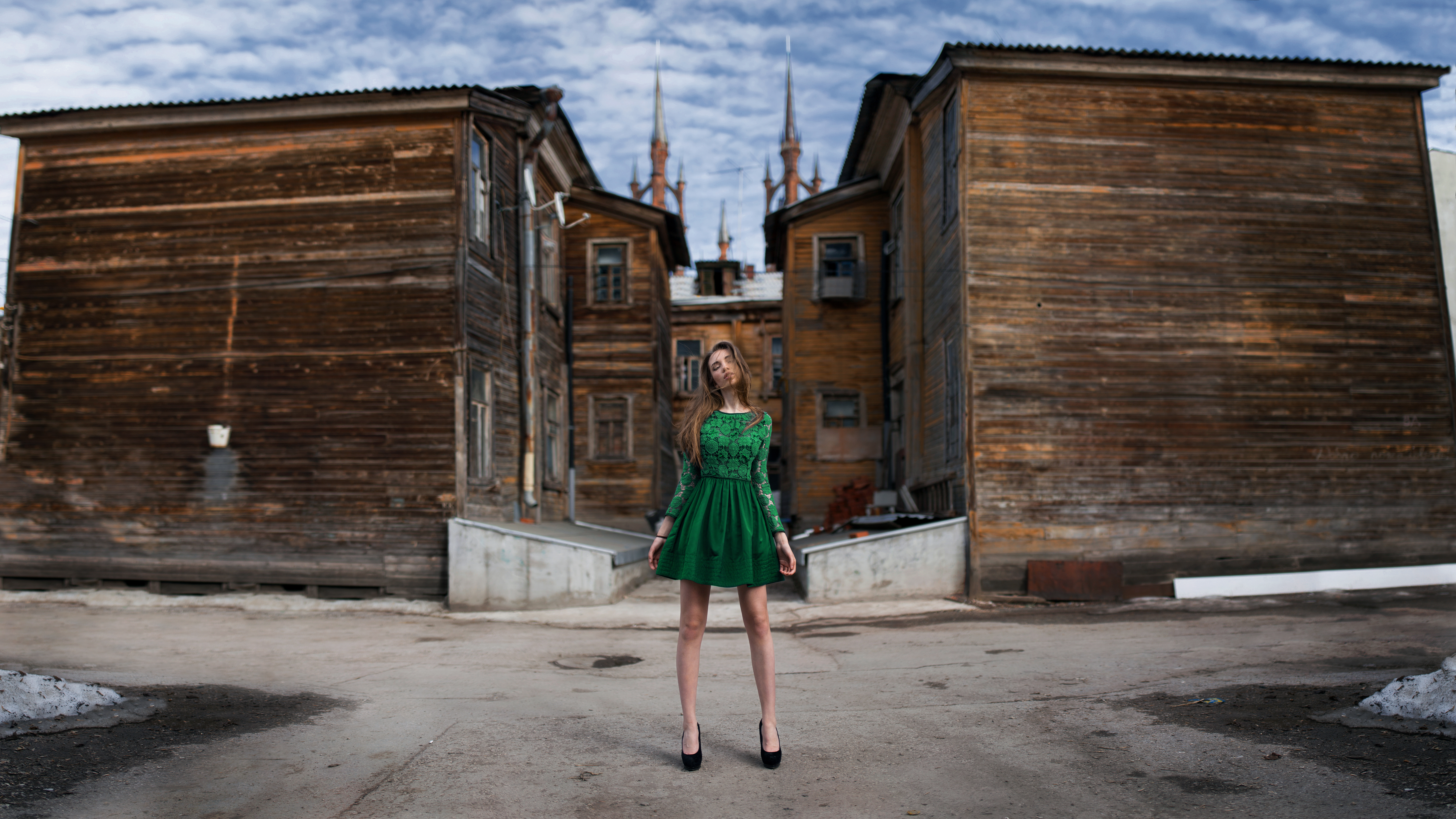 Women Maxim Gustarev Looking At Viewer Wood House Green Dress Sky Architecture Frontal View Hair In  8990x5057
