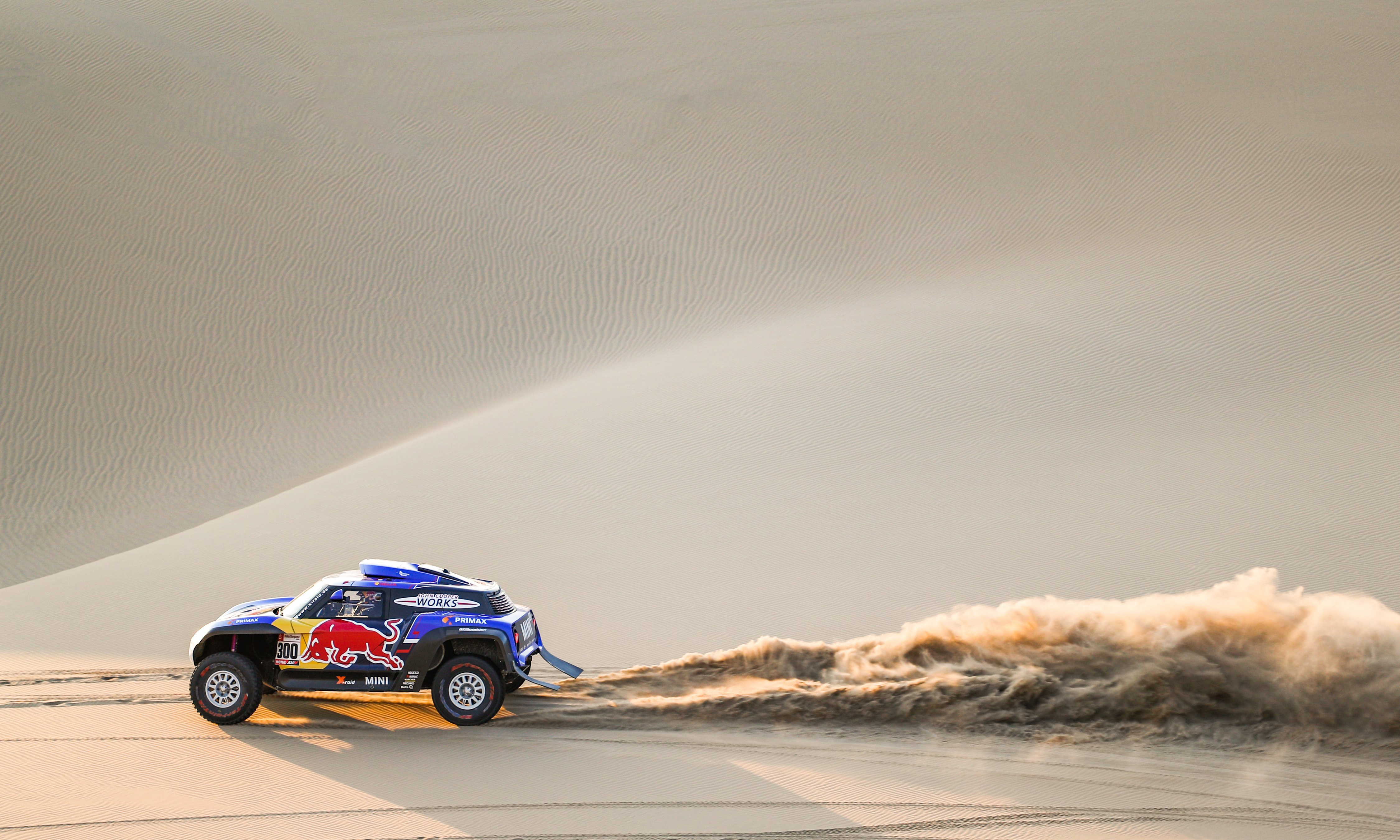 Car Desert Rallying Sand Vehicle 4500x2700