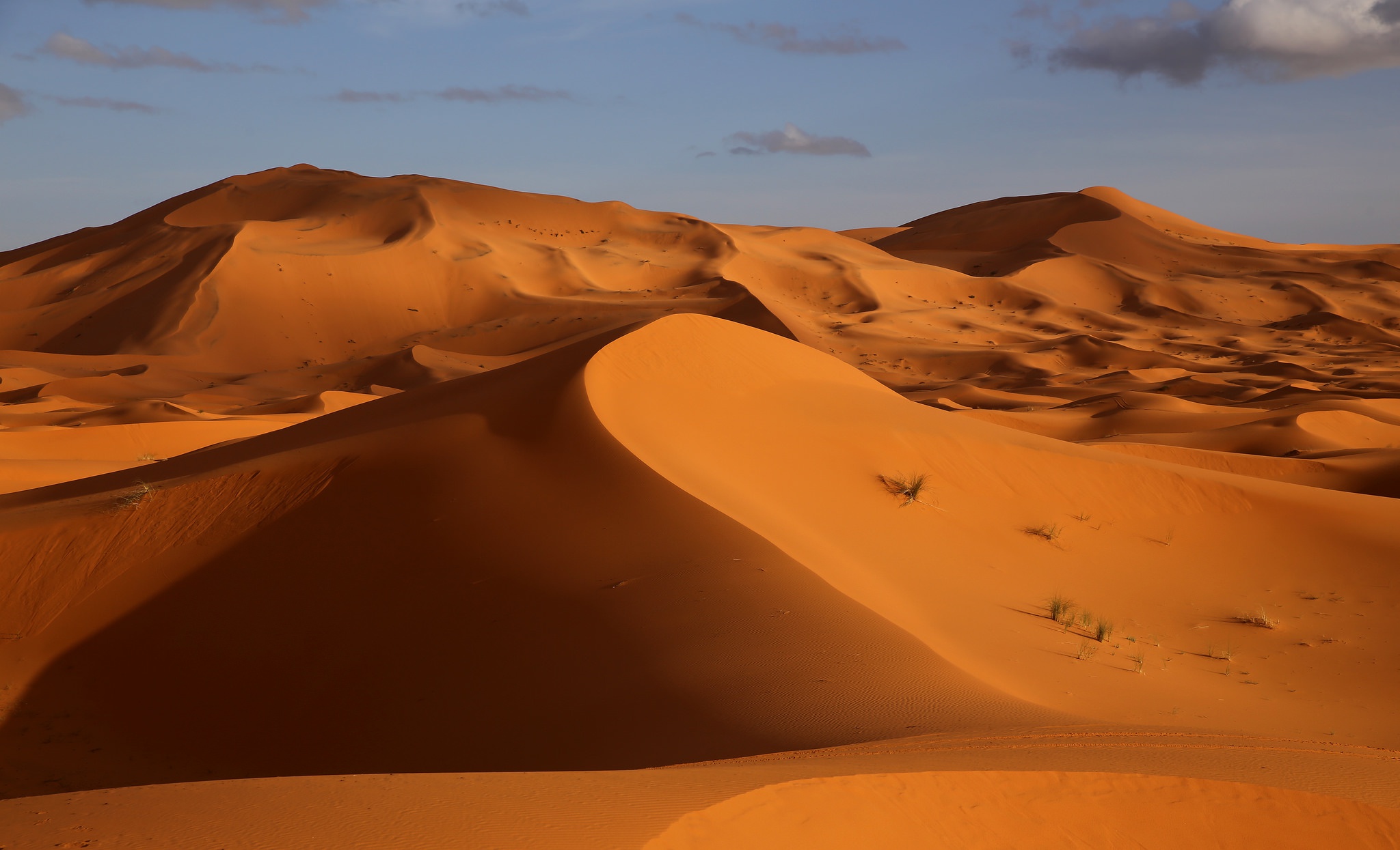 Desert Dune Landscape Nature Sand 2048x1245