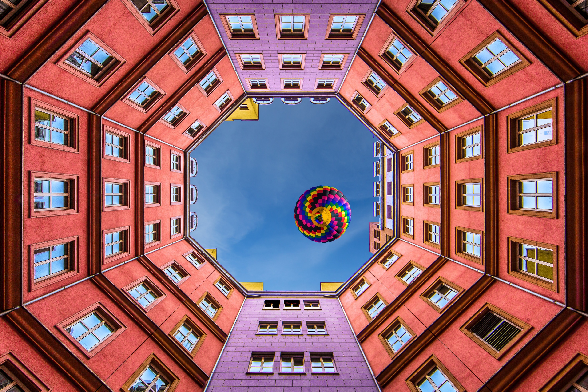 Worms Eye View Looking Up Hot Air Balloons Building Colorful 2500x1667