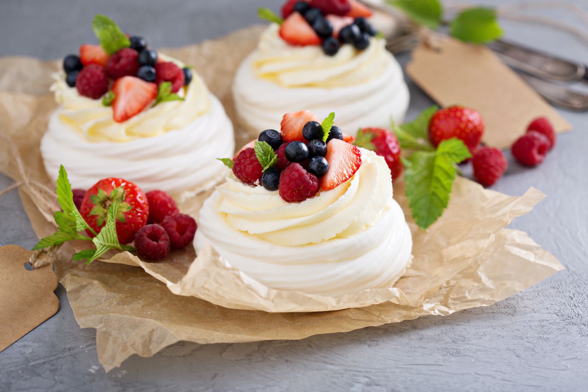 Berry Blueberry Cream Dessert Fruit Meringue Raspberry Strawberry 2000x1334