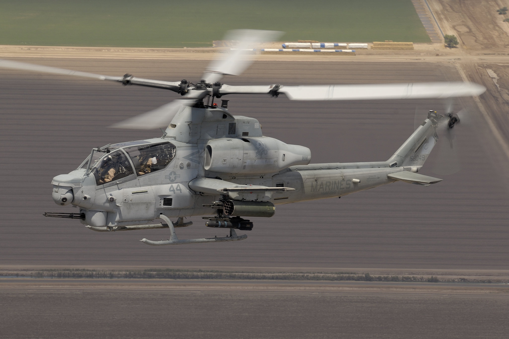 Aircraft Attack Helicopter Bell Ah 1z Viper Jet Fighter Marines 2048x1365
