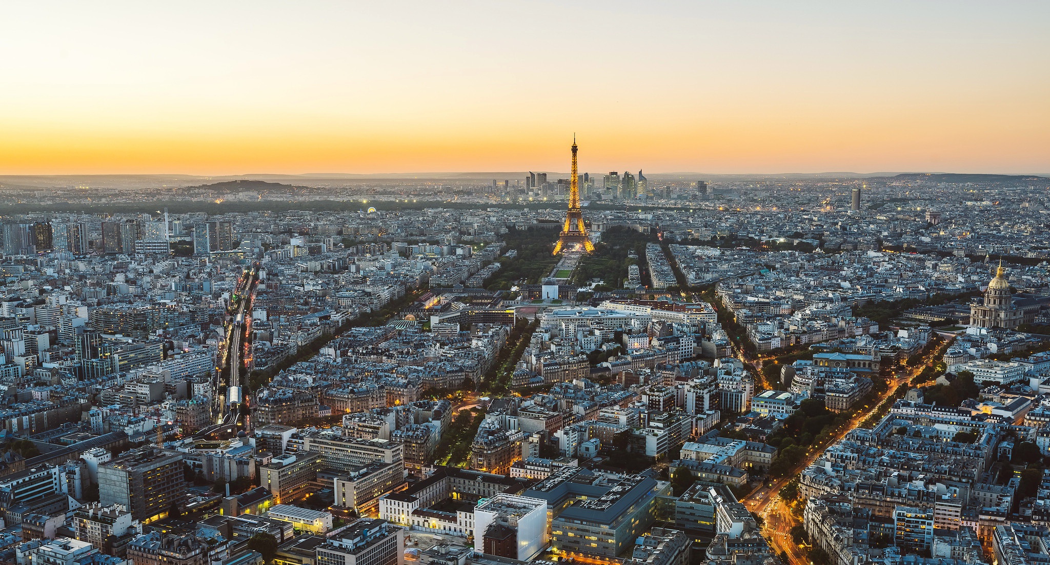Building City Cityscape Eiffel Tower France Paris 2048x1102
