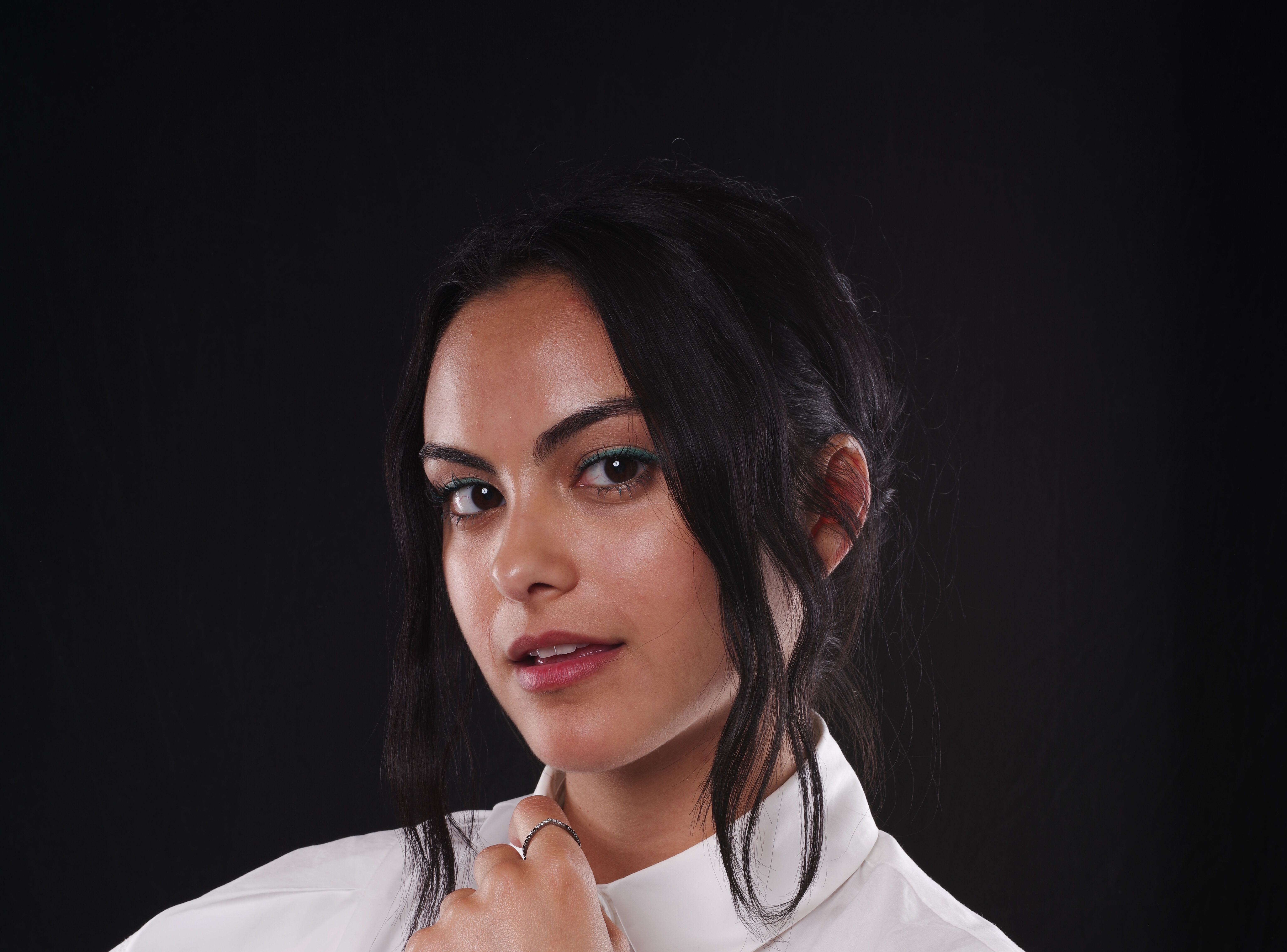 Actress American Camila Mendes 6192x4580