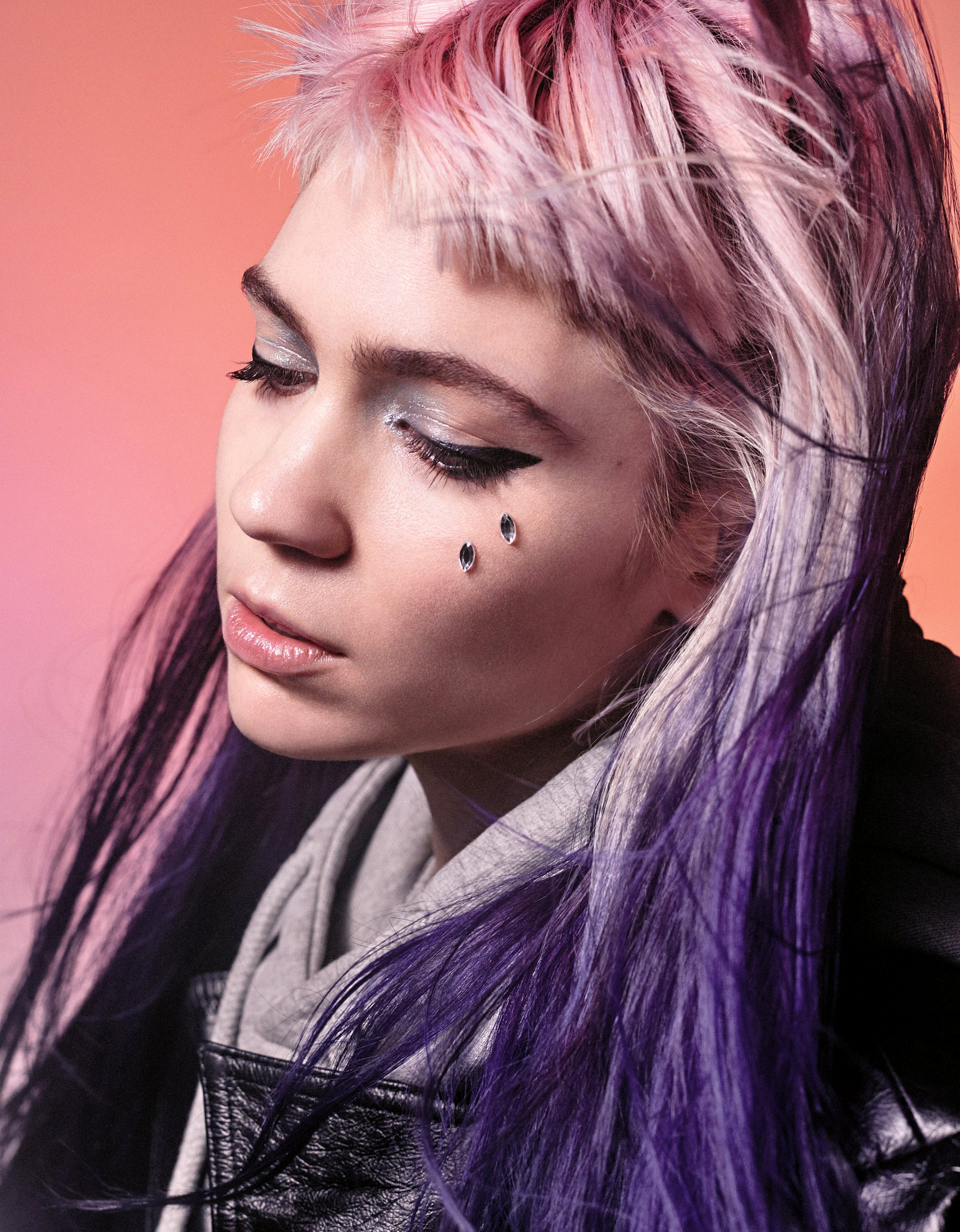 Grimes Women Singer Dyed Hair Pink Hair Purple Hair Gradient Face 2000x2568