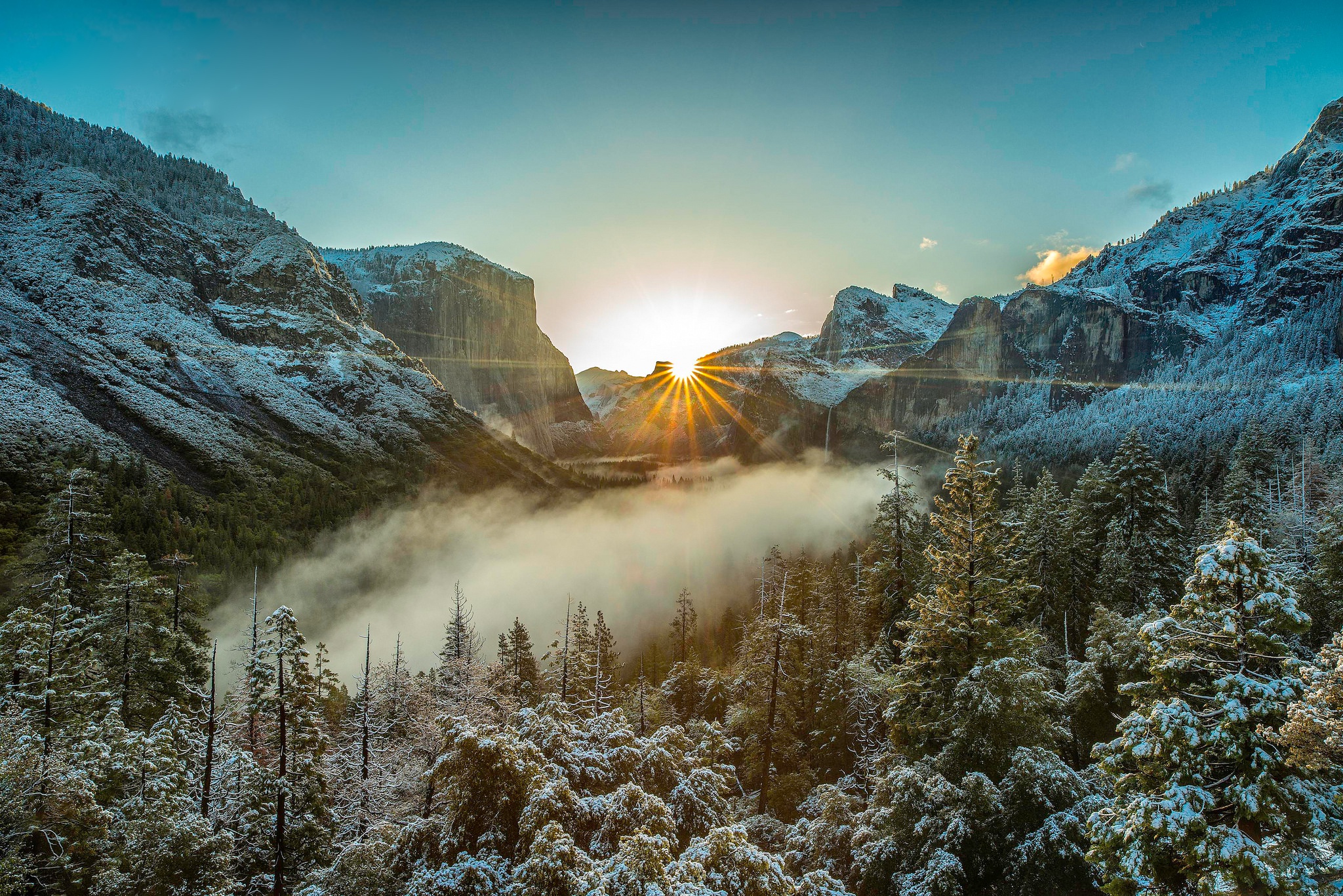 Fog Landscape Mountain Nature Sunrise Yosemite National Park 2048x1367