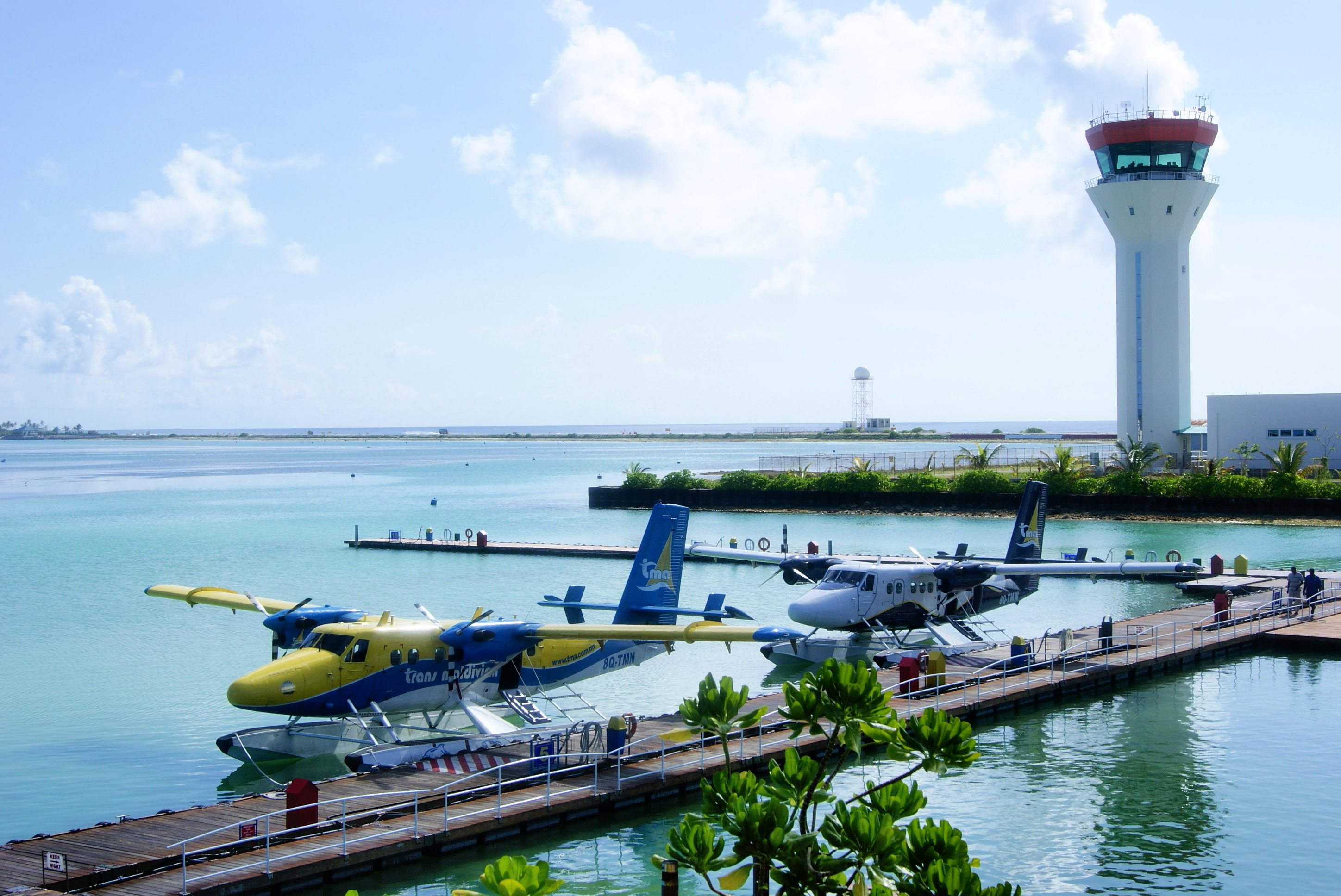 Airplane Airport Maldives Seaplane 2896x1936