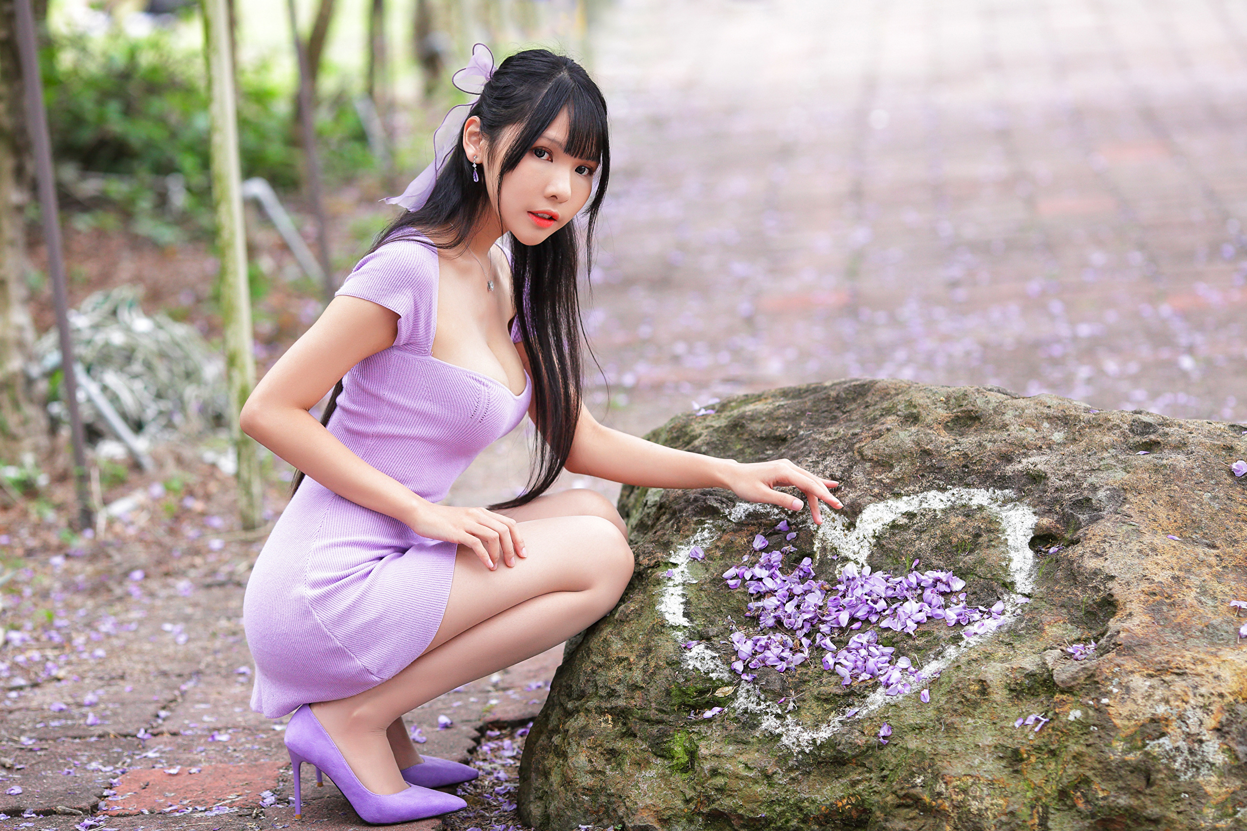Asian Model Women Black Hair Long Hair Vicky Violet Dress Violet Heels Ponytail Stone Depth Of Field 2560x1706