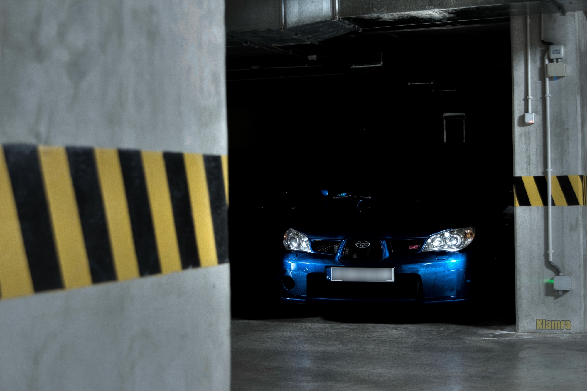 Subaru Impreza WRX STi Poland Parking Garage Car Vehicle Blue Cars 2000x1330