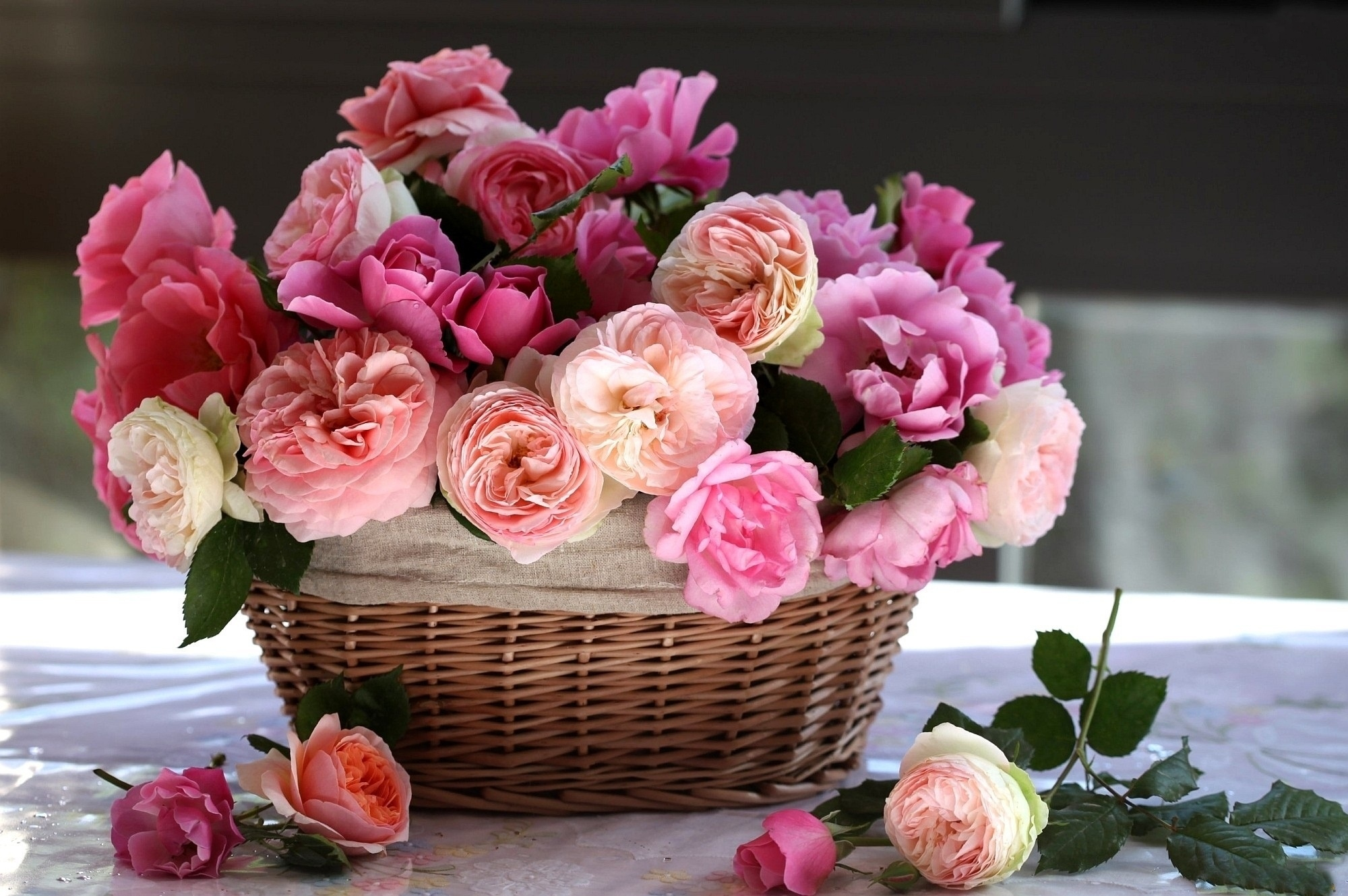 Basket Flower Peony Pink Flower Rose 2000x1330