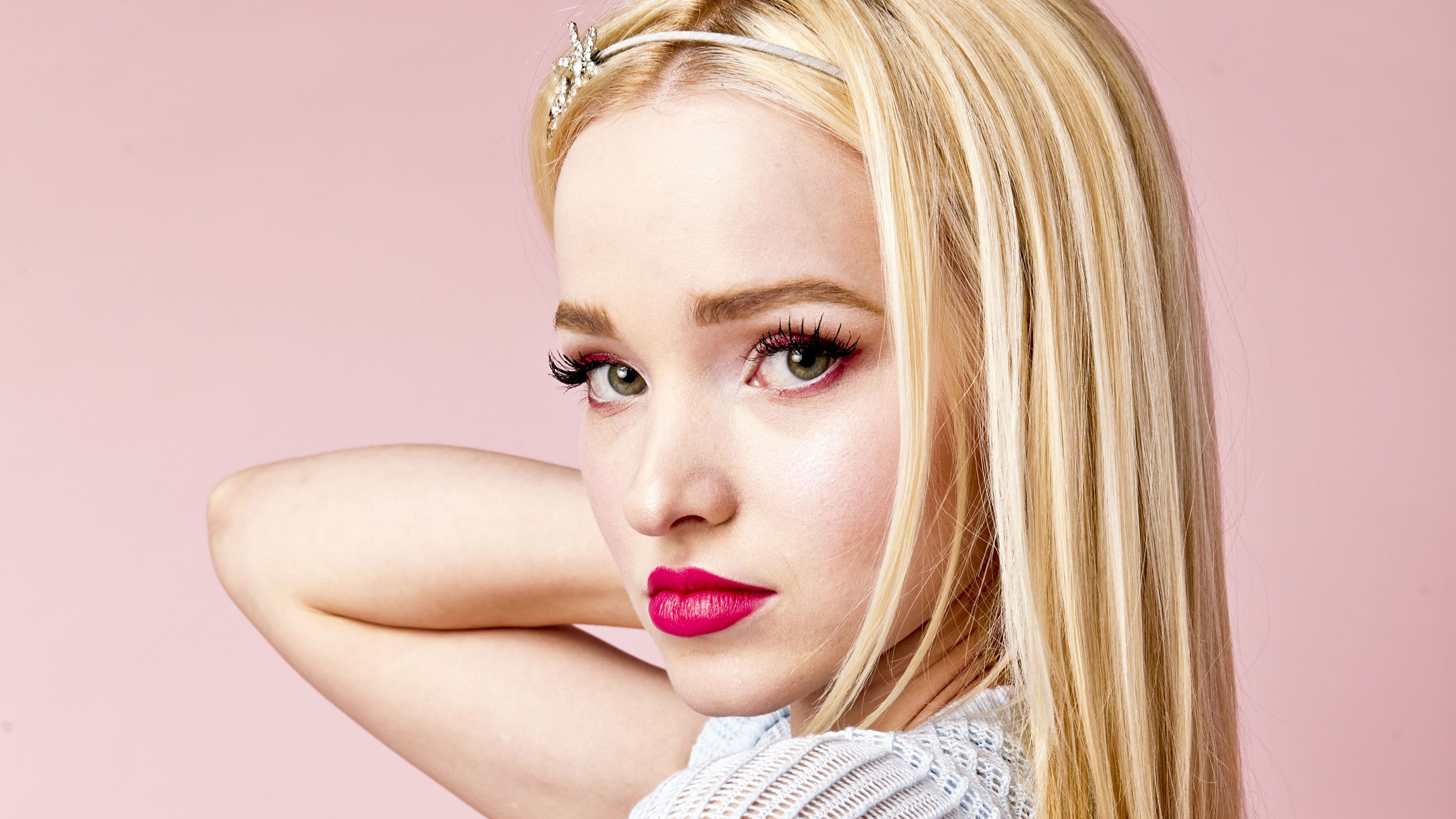 Actress American Blonde Dove Cameron Face Lipstick Singer 3840x2160