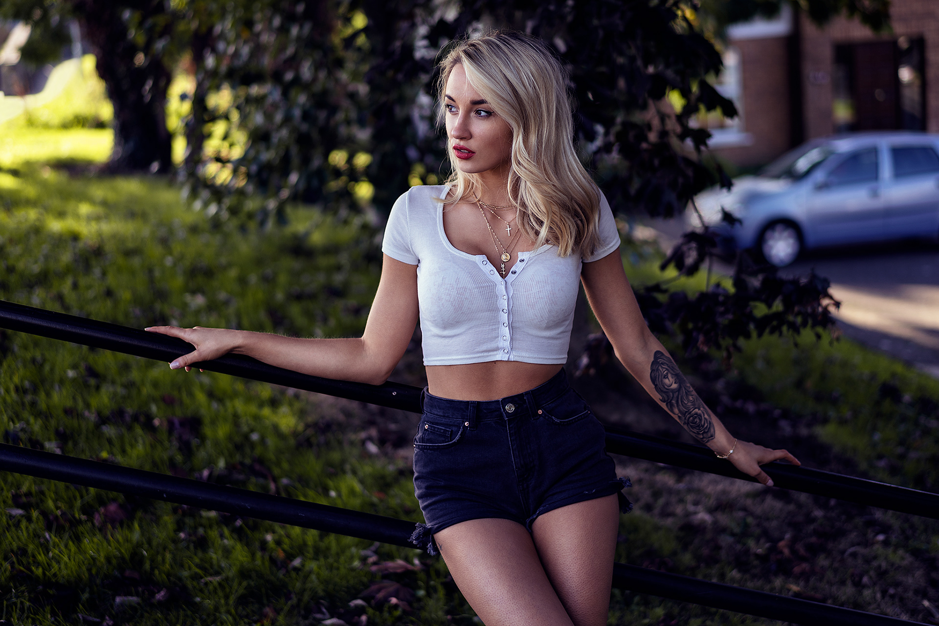 Women Blonde Tattoo Car Trees Women Outdoors Looking Away Red Lipstick Legs Together Black Shorts In 1920x1280