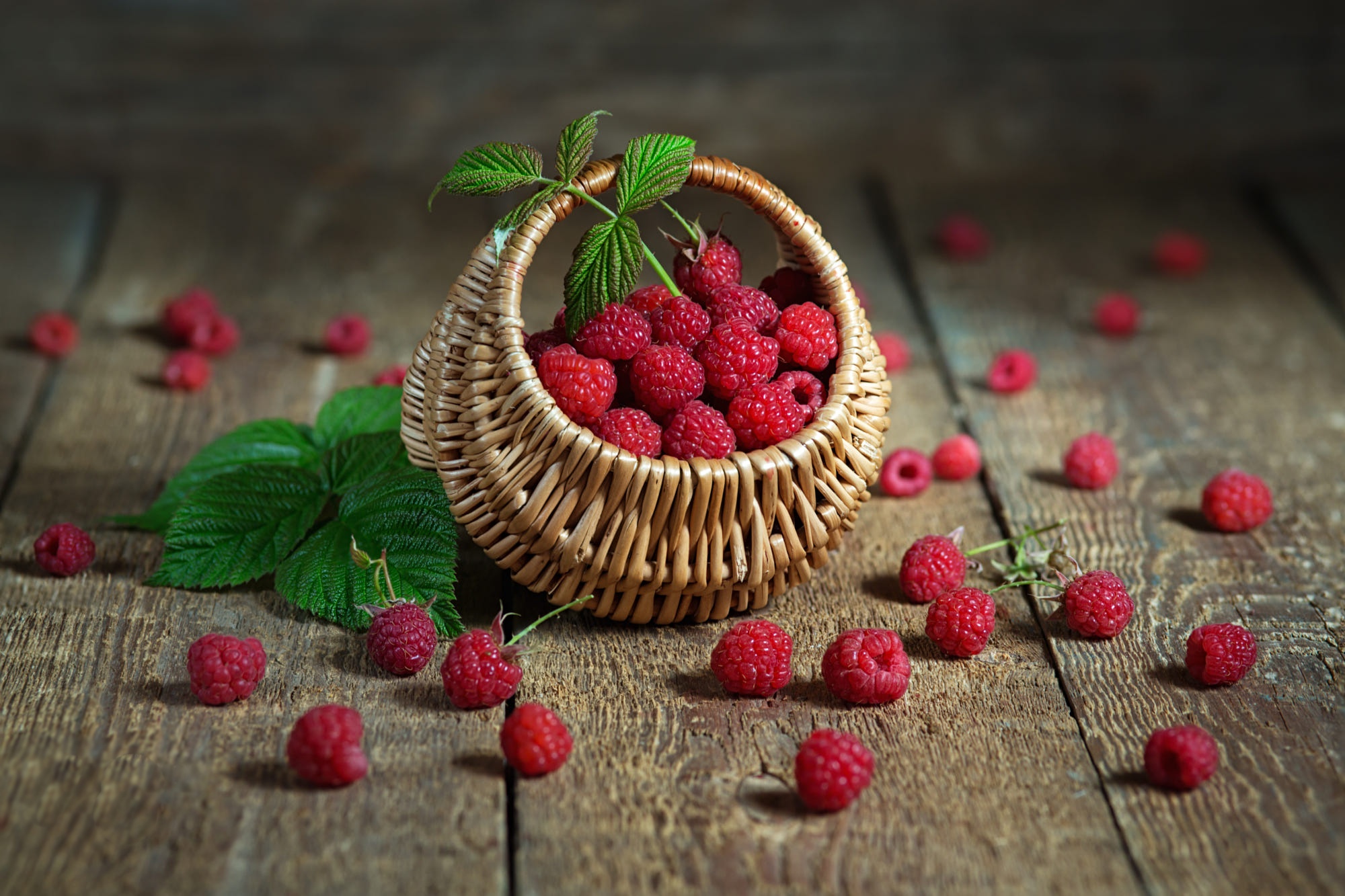Basket Berry Fruit Raspberry Still Life 2000x1333