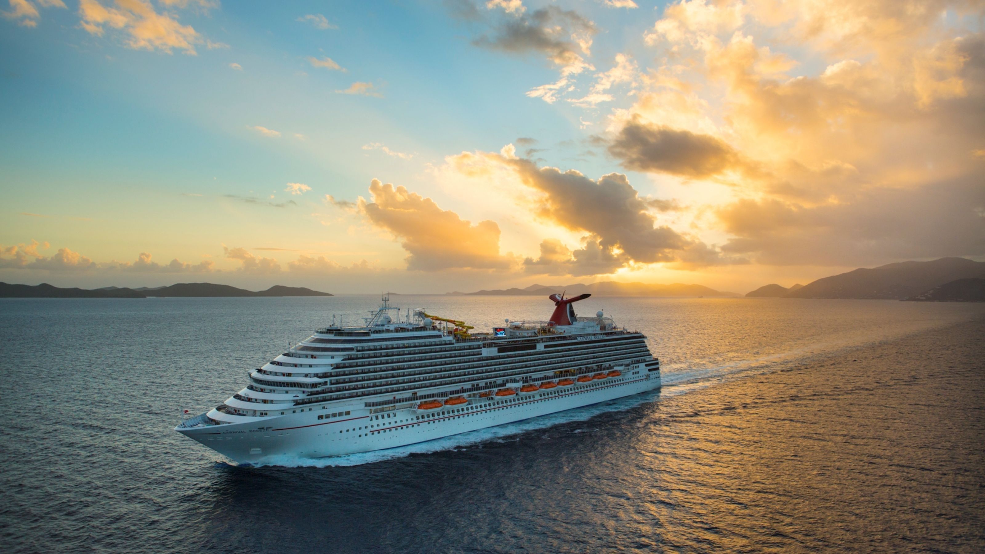 Cruise Ship Sunset 3200x1800