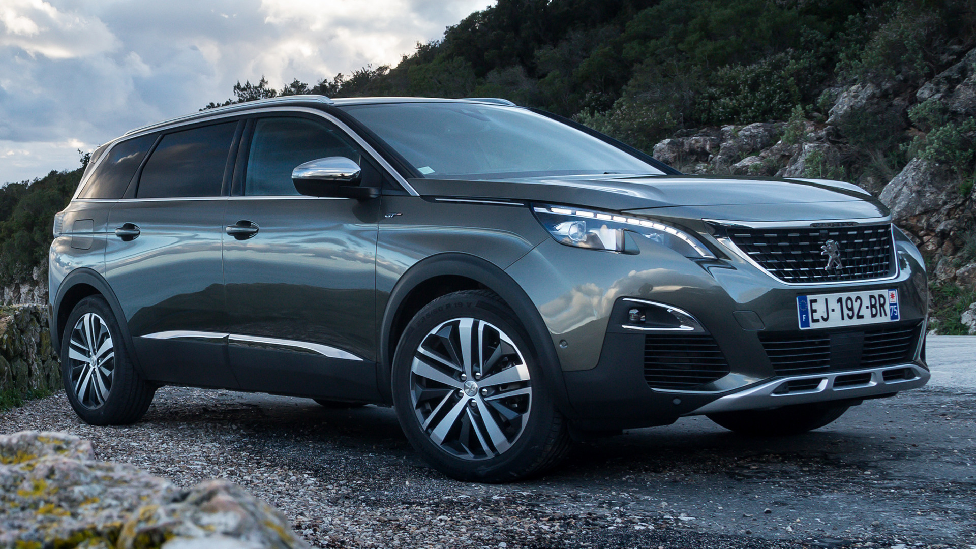 Car Crossover Car Mid Size Car Peugeot 5008 Gt Suv 1920x1080