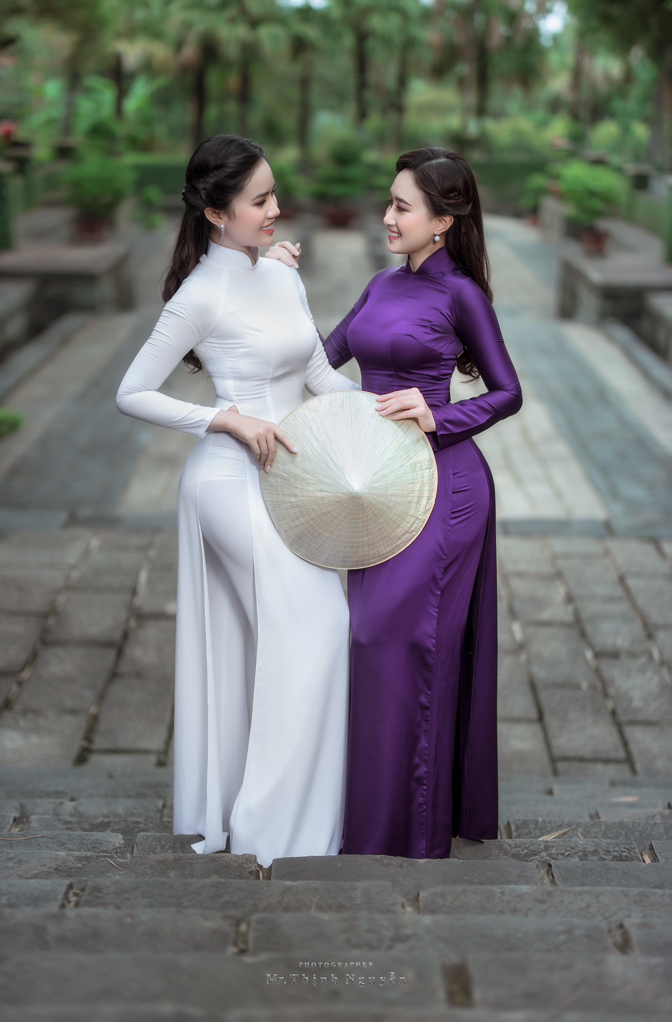 Women Ao Dai White Dress Purple Dress Vietnamese Depth Of Field Leaf Hat Asian 1346x2048
