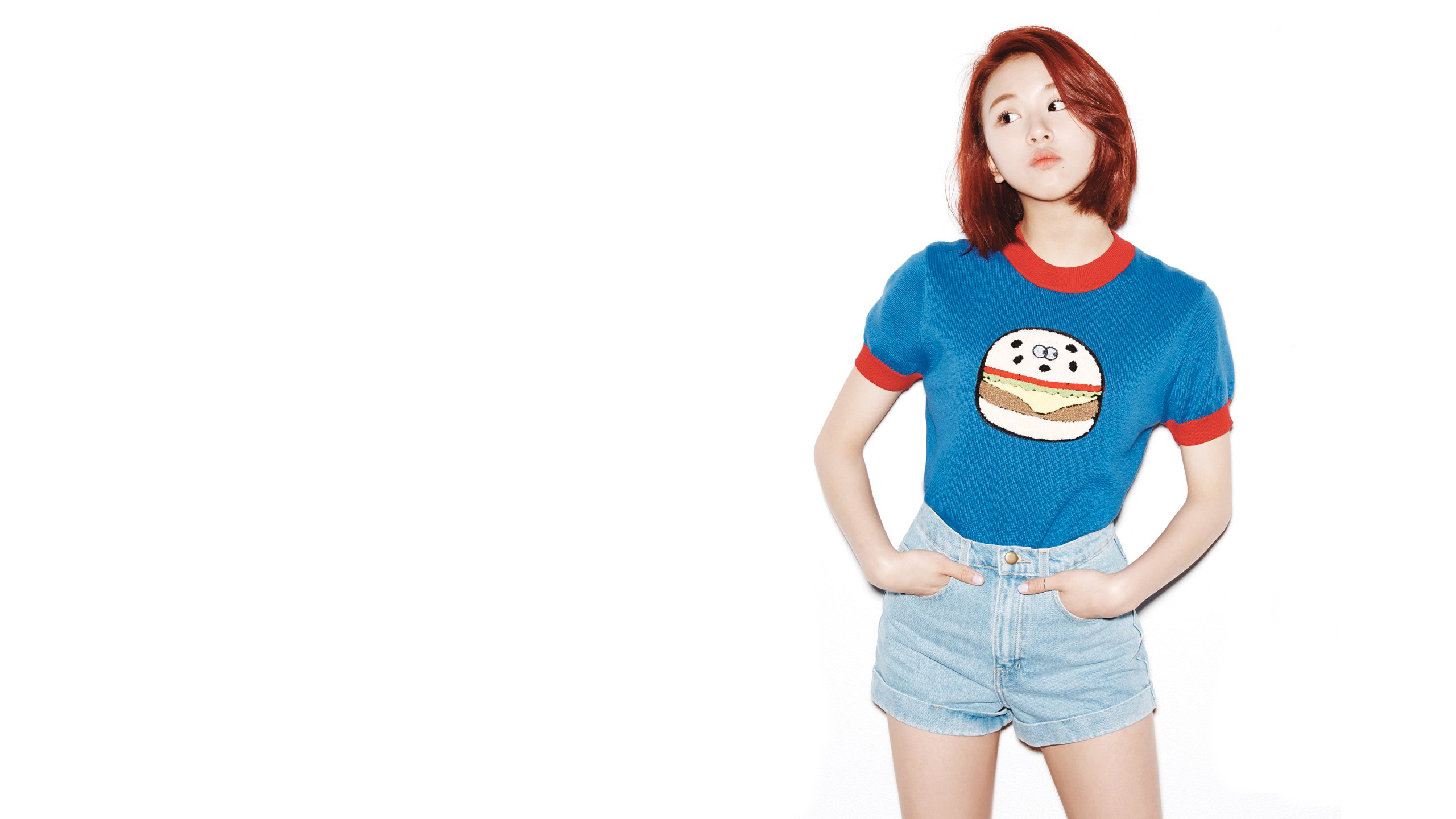 Asian Brown Eyes Chaeyoung Singer K Pop Korean Redhead Shorts Singer Woman 2560x1440