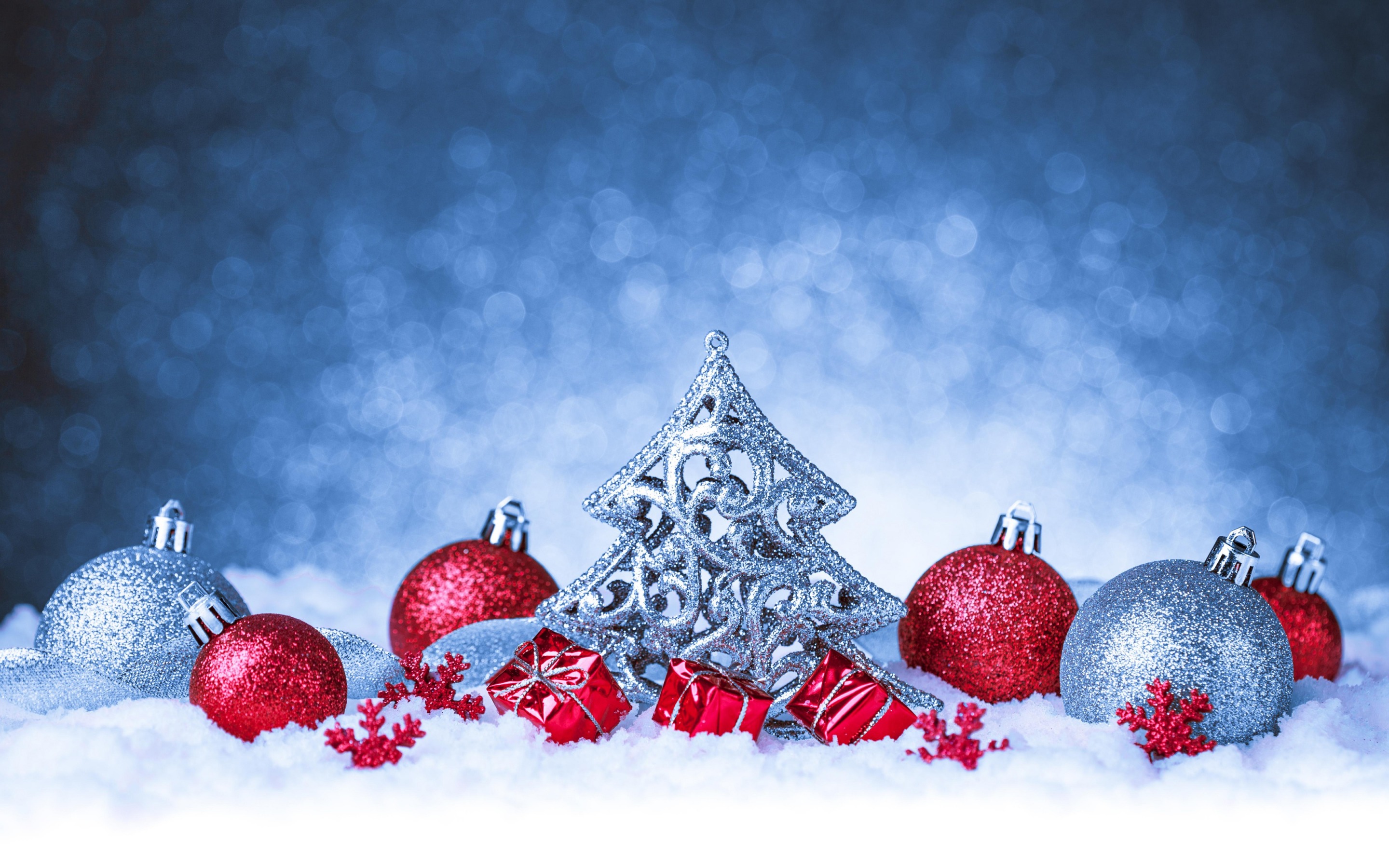 Christmas Ornaments Gift Red Snow Silver Bokeh 2880x1800