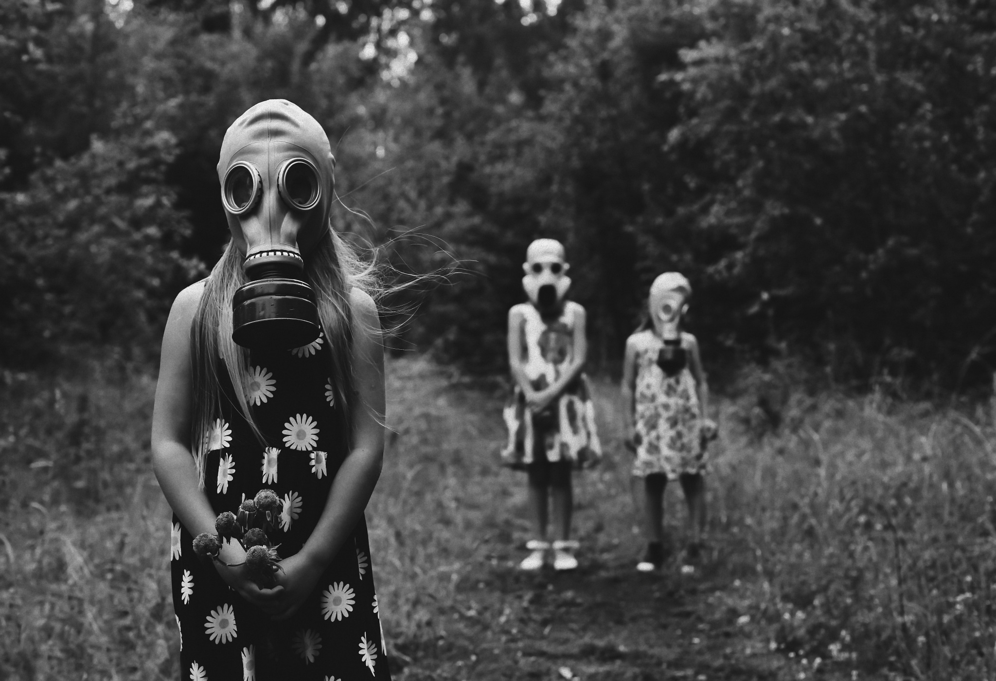 Creepy Gas Mask Black Amp White Girl Little Girl 2048x1400
