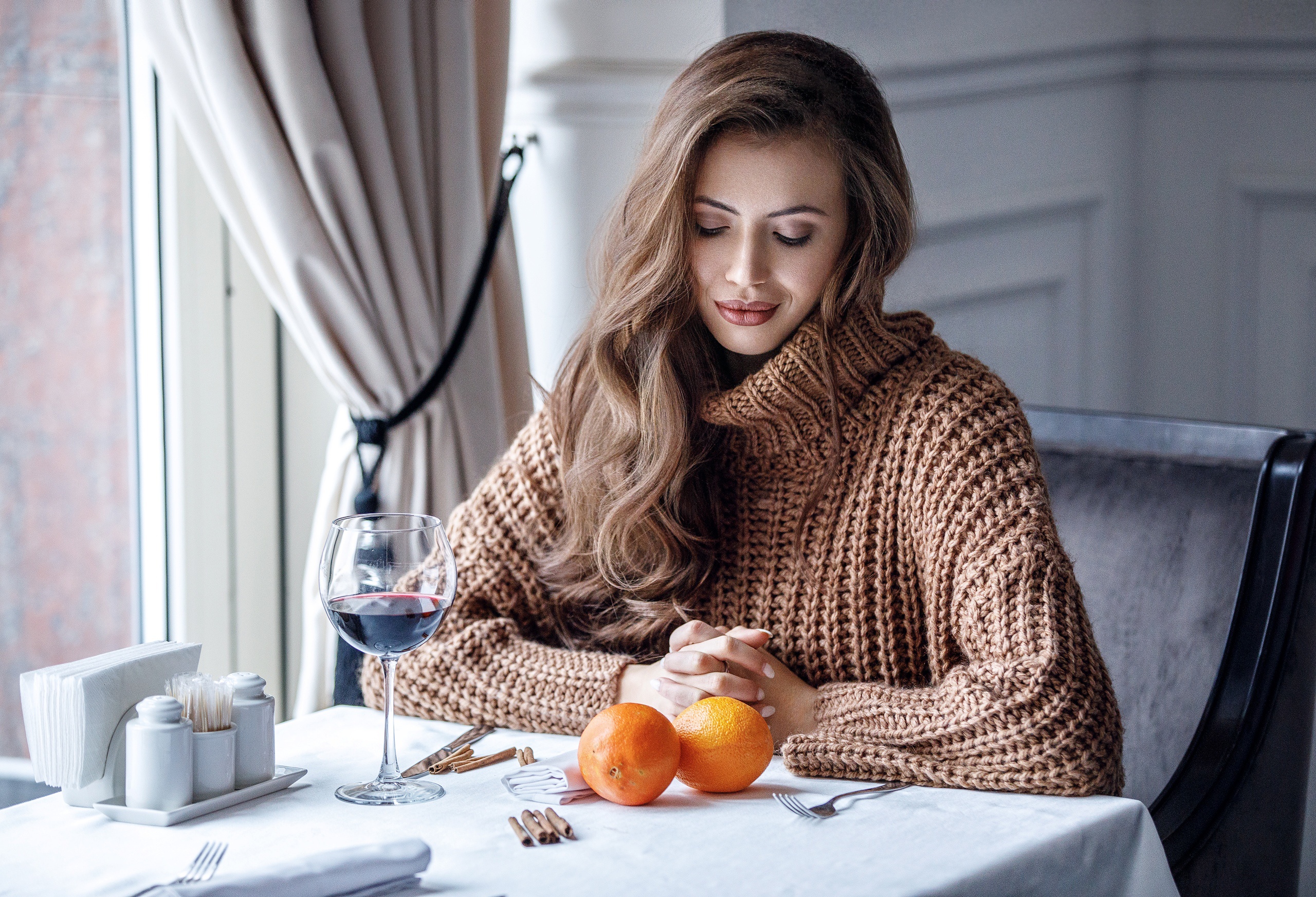 Women Women Indoors Indoors Model Sweater Sitting Looking Away Brunette Makeup Food Fruit Orange Fru 2560x1744