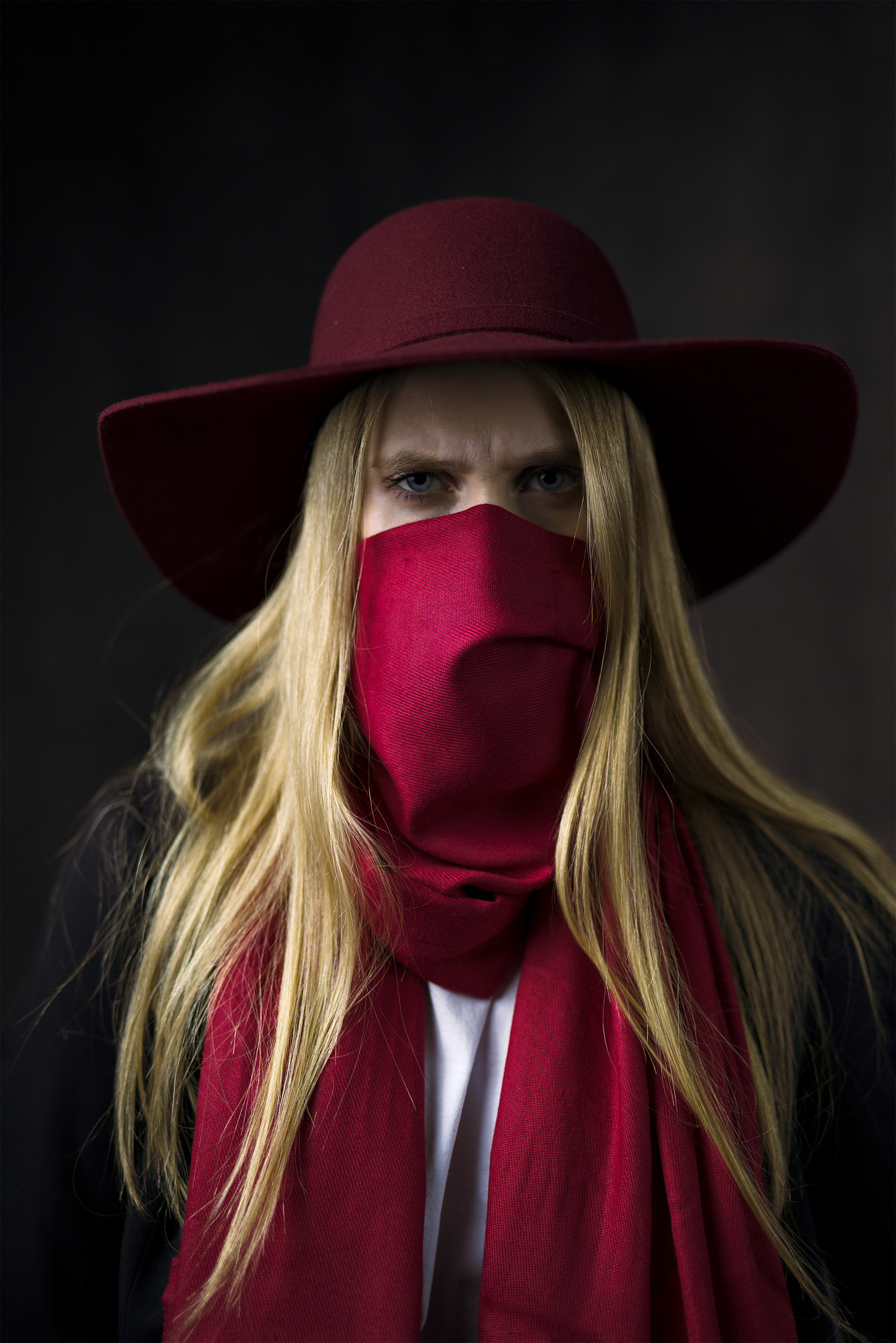 Women Model Cowgirl Blonde Hat Angry Face Looking At Viewer Women Indoors Indoors Women With Hats Ma 1366x2048