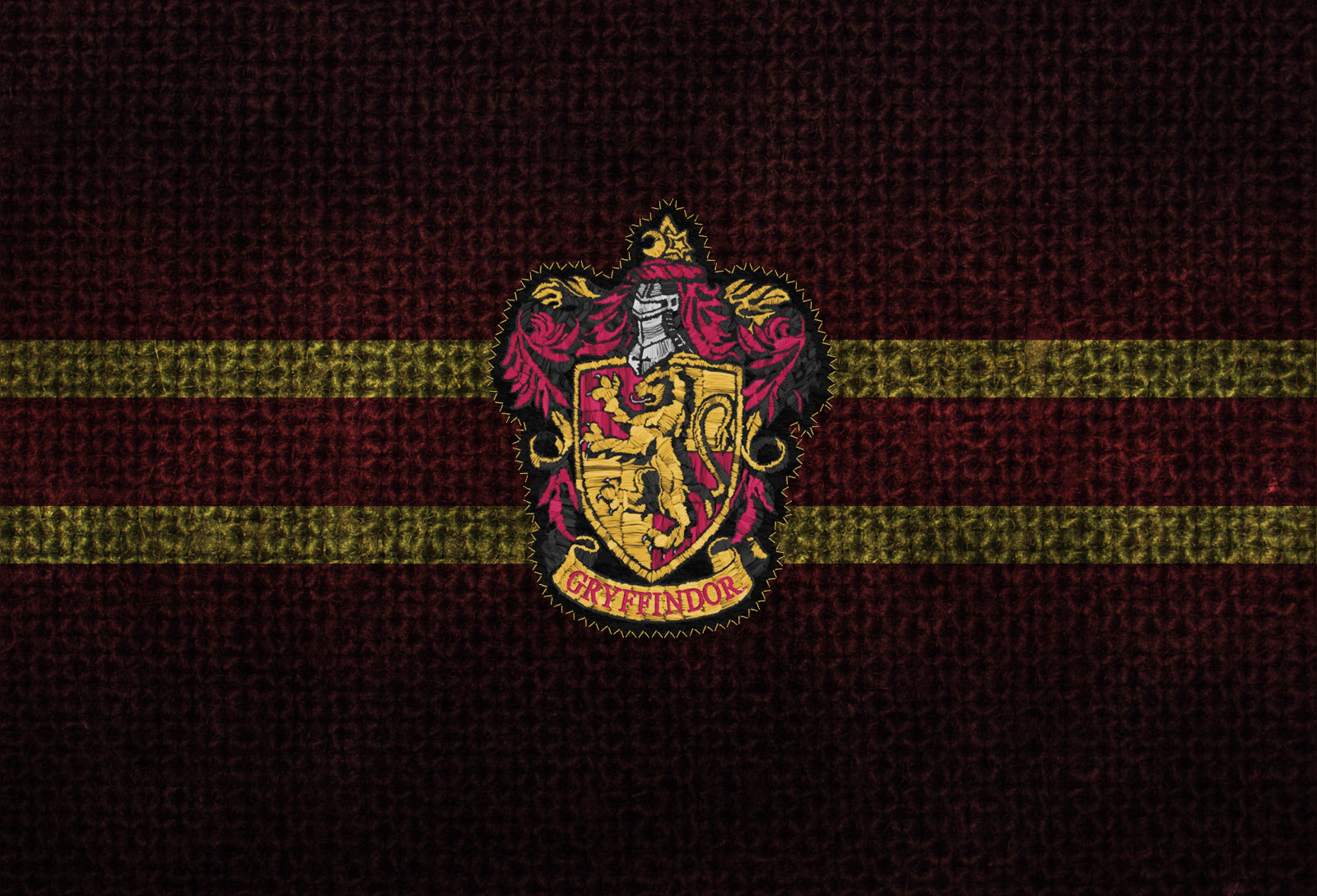 Gryffindor Harry Potter Hogwarts Coat Of Arms 1600x1089