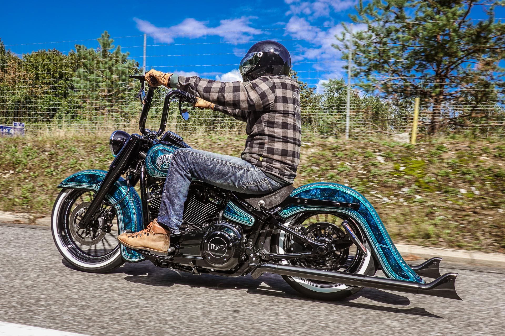 Biker Custom Motorcycle Harley Davidson Man Thunderbike Customs 1920x1280