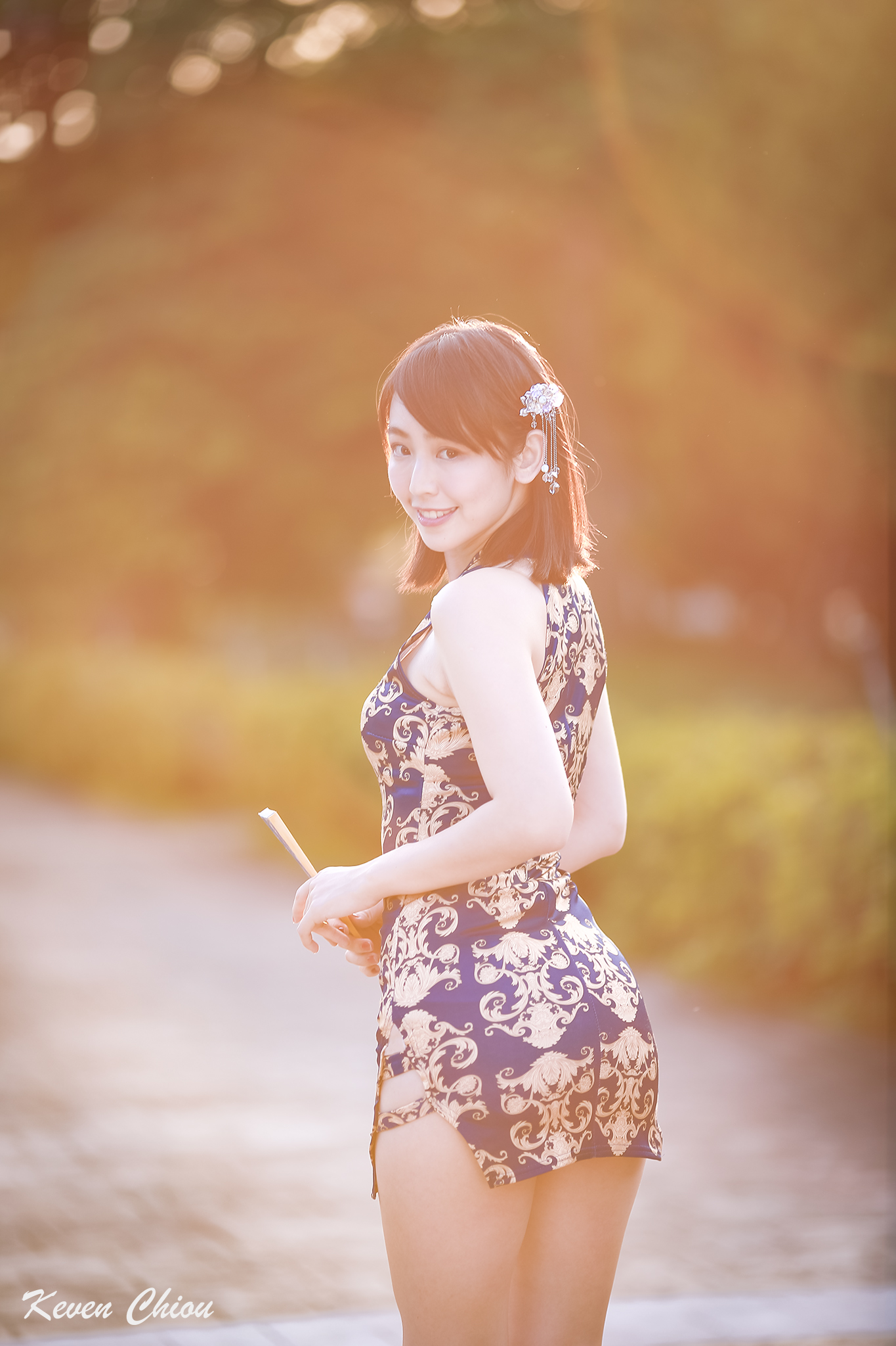 Ccplay1211 Women Model Asian Cheongsam Dress Portrait Display Outdoors Women Outdoors 1365x2048