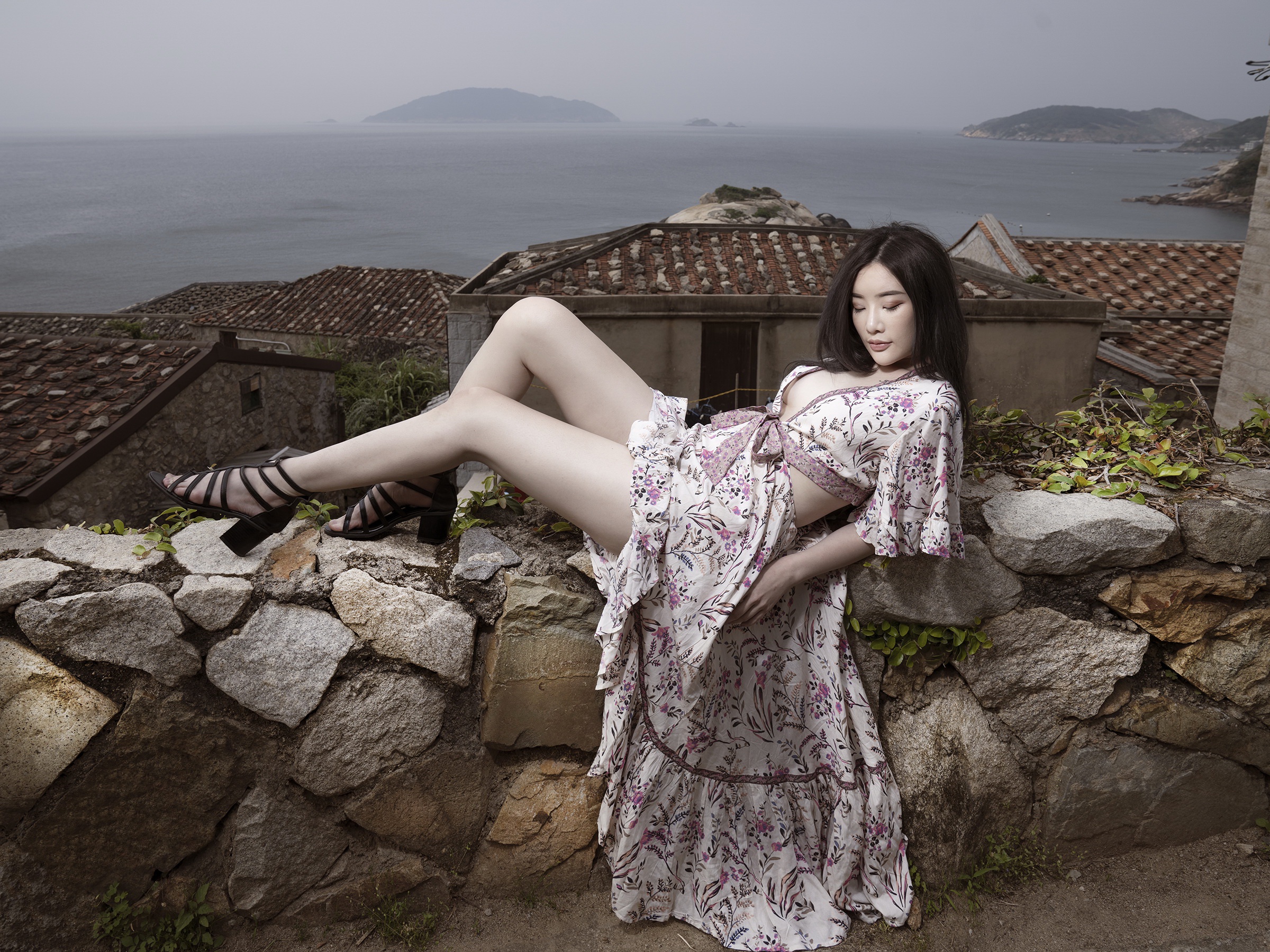 Asian Model Women Long Hair Dark Hair Wall Lying Down Barefoot Sandal Sea Dress Closed Eyes House Ov 2400x1800