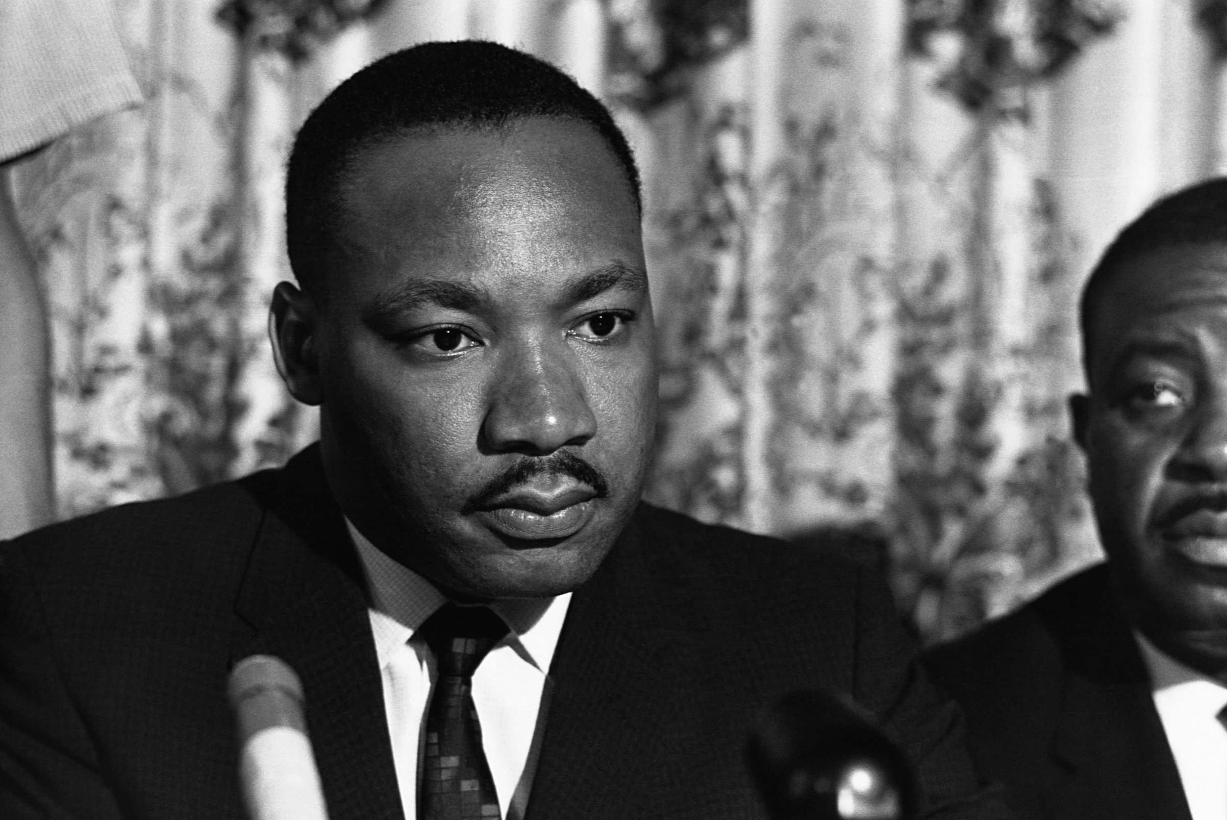 Men Martin Luther King Jr 2405x1608