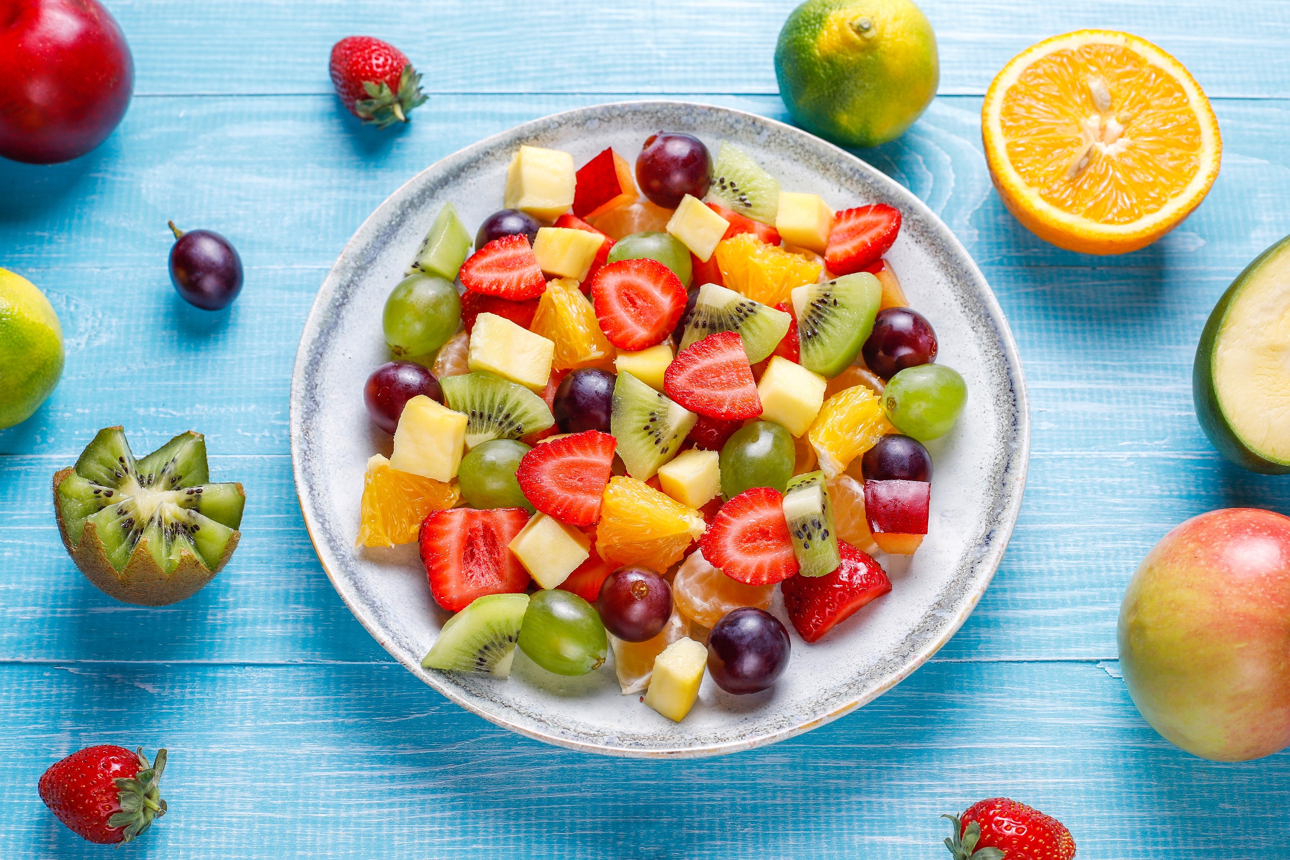 Colorful Food Fruit Berries Kiwi Fruit Grapes Strawberries Orange Fruit Peaches Wooden Surface 2560x1707