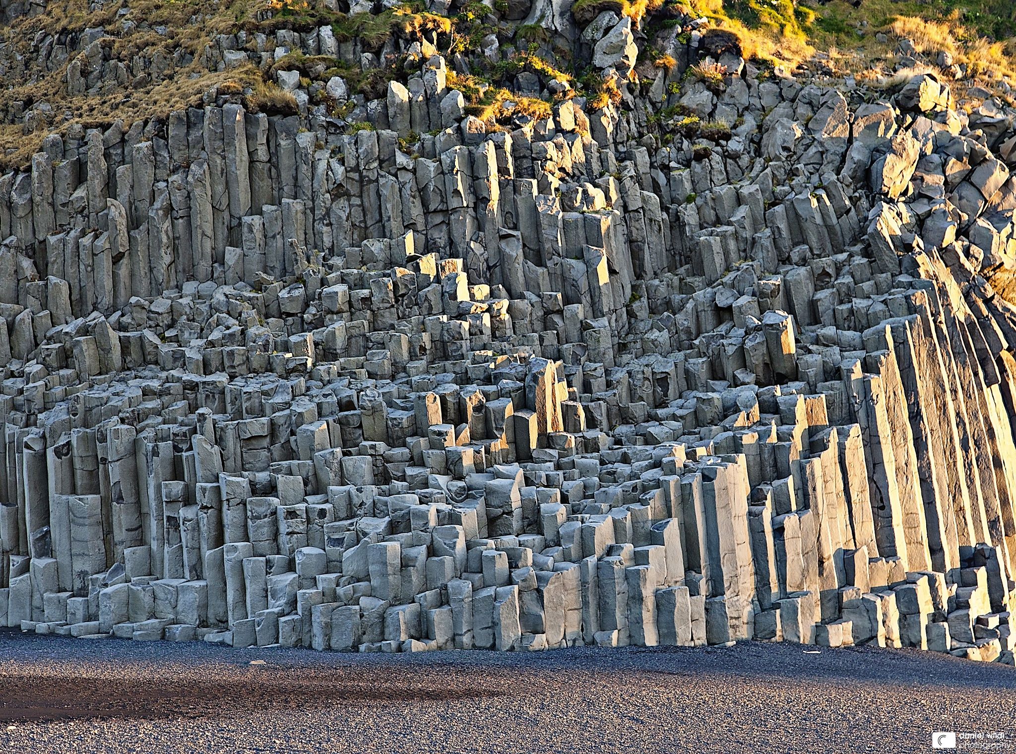 Basalt Column Nature 2048x1519