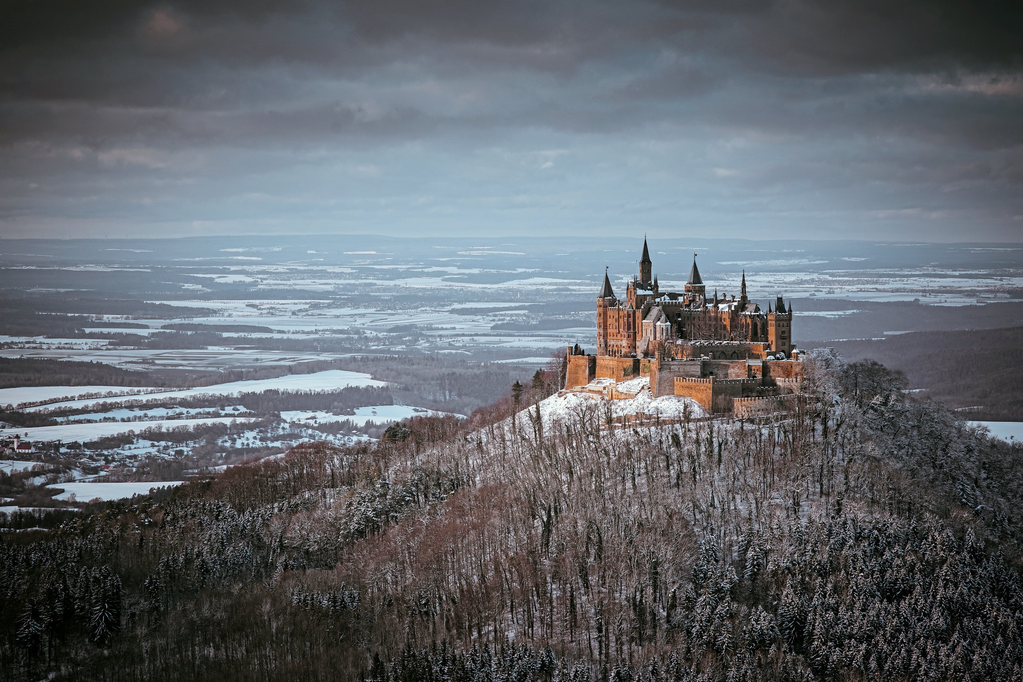 Winter Castle Mountain Landscape Horizon 2048x1366