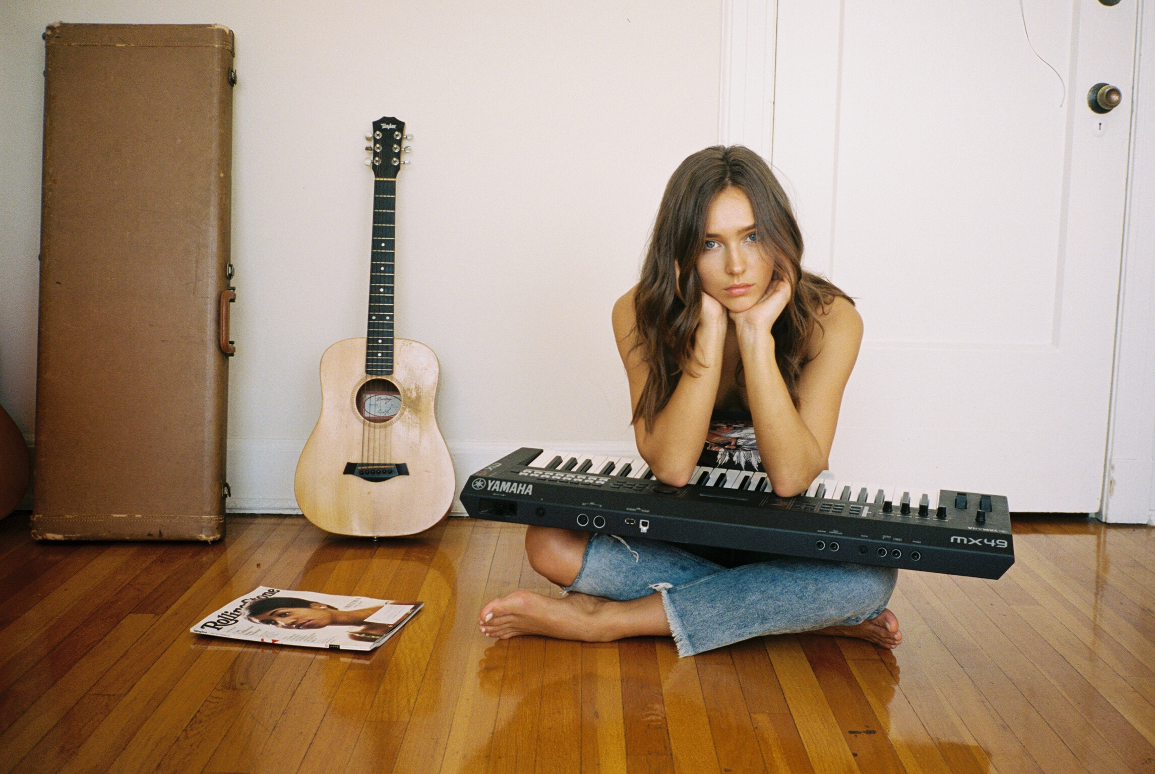 Women Model Brunette Keyboards Guitar On The Floor Resting Head Blue Eyes Grainy Feet Wooden Floor 2291x1535