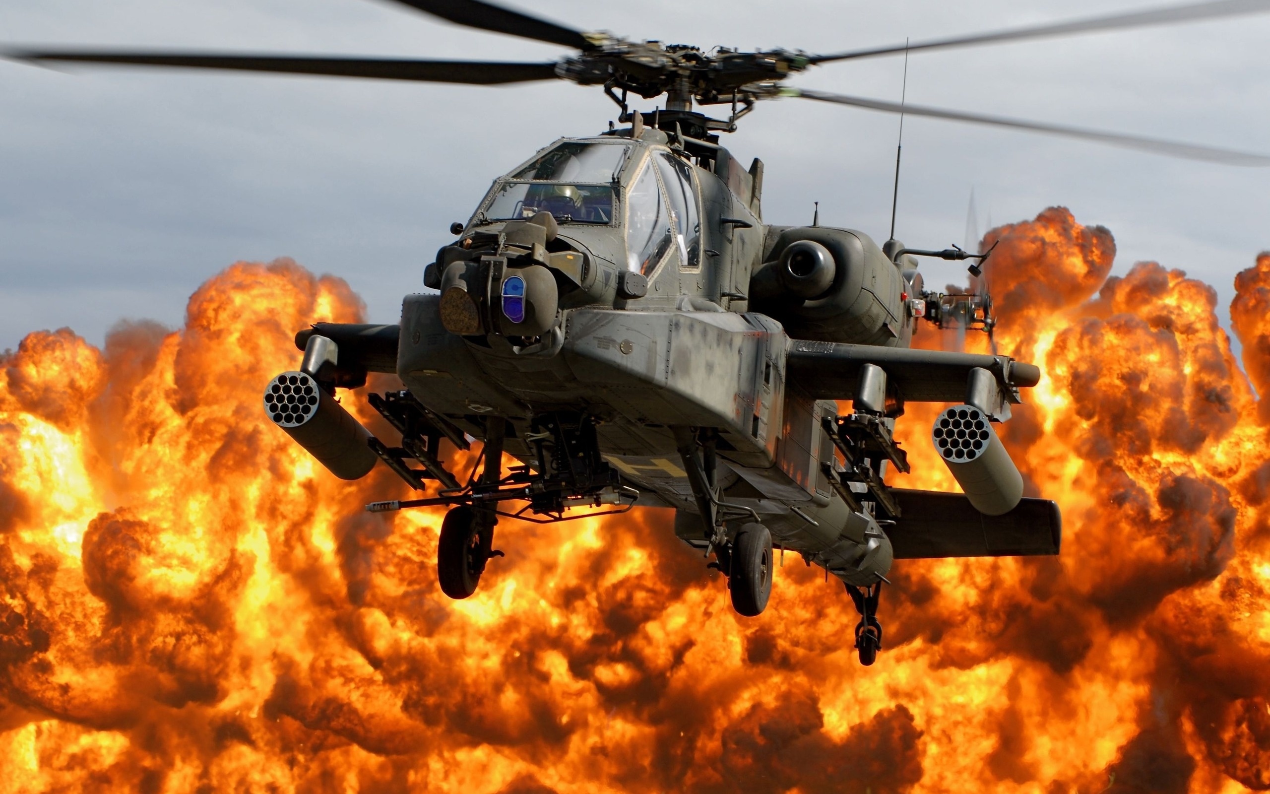 Military Boeing Ah 64 Apache 2560x1600