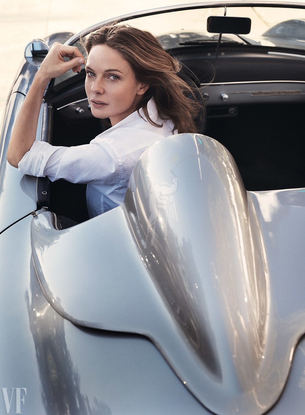 Rebecca Ferguson Actress Vintage Car Cabriolet Looking At Viewer Women White Shirt 1061x1440