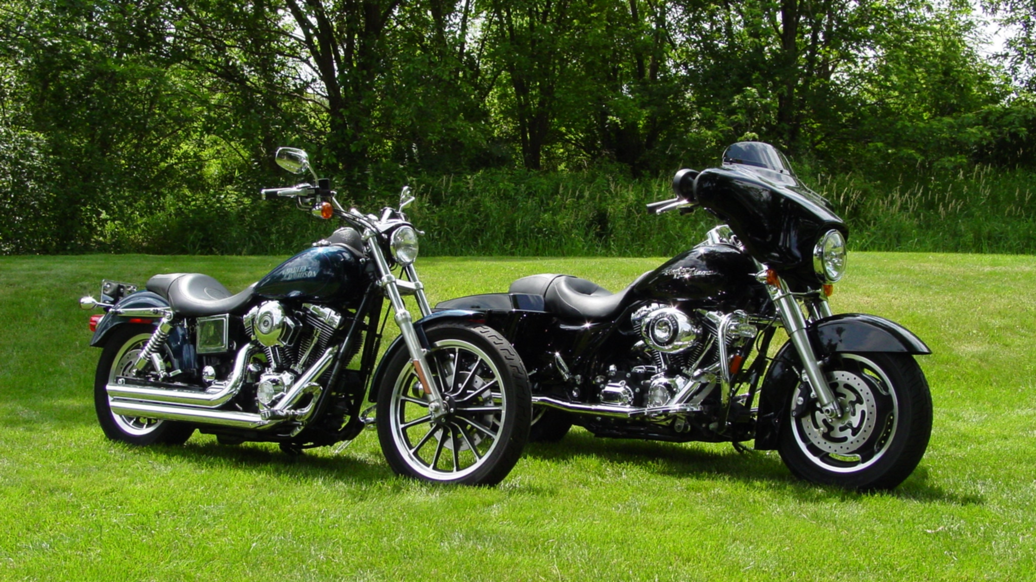 Motorcycle Custom Made Harley Davidson 2048x1152