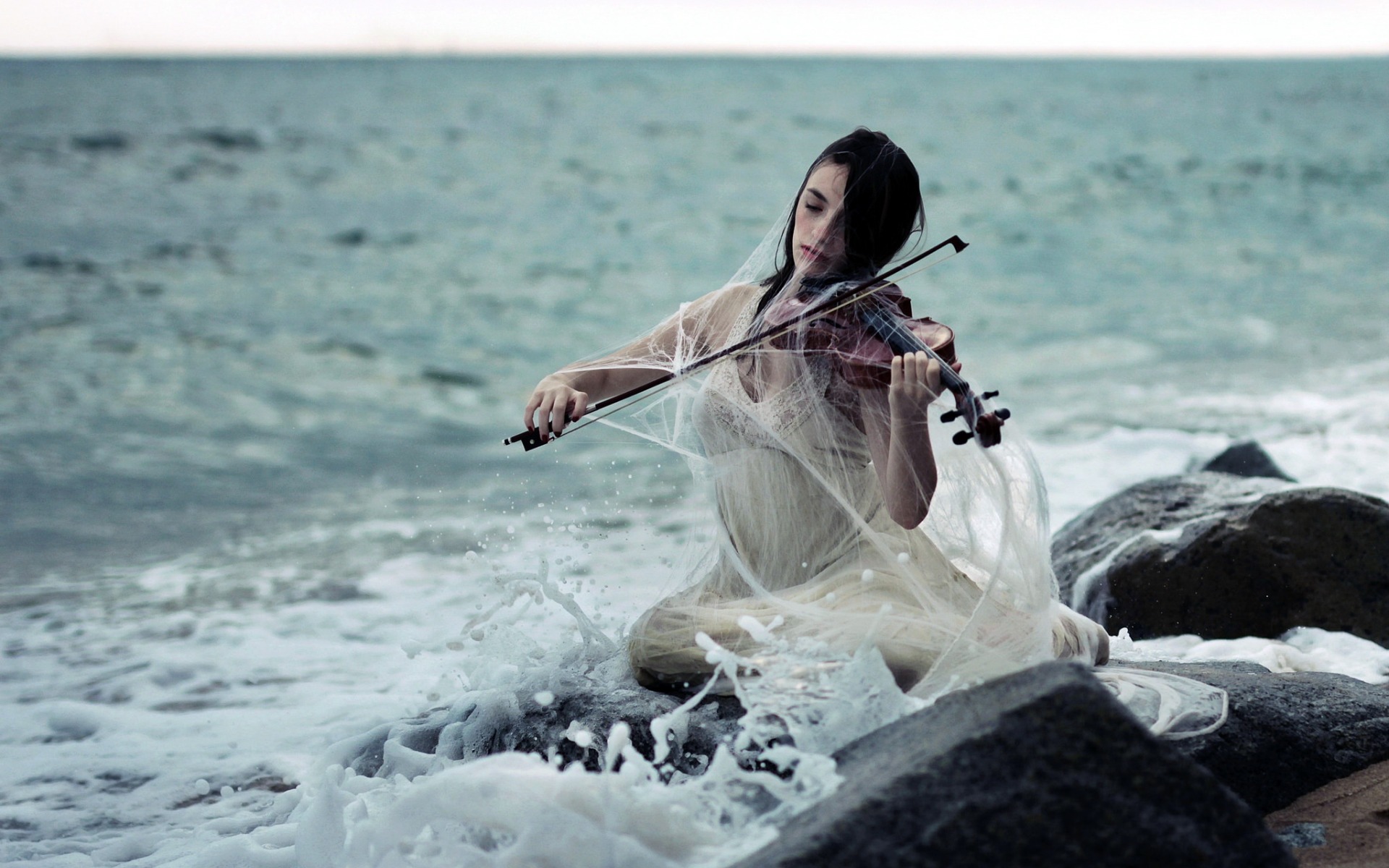 Violinist Ocean Horizon Instrument White Dress 1920x1200