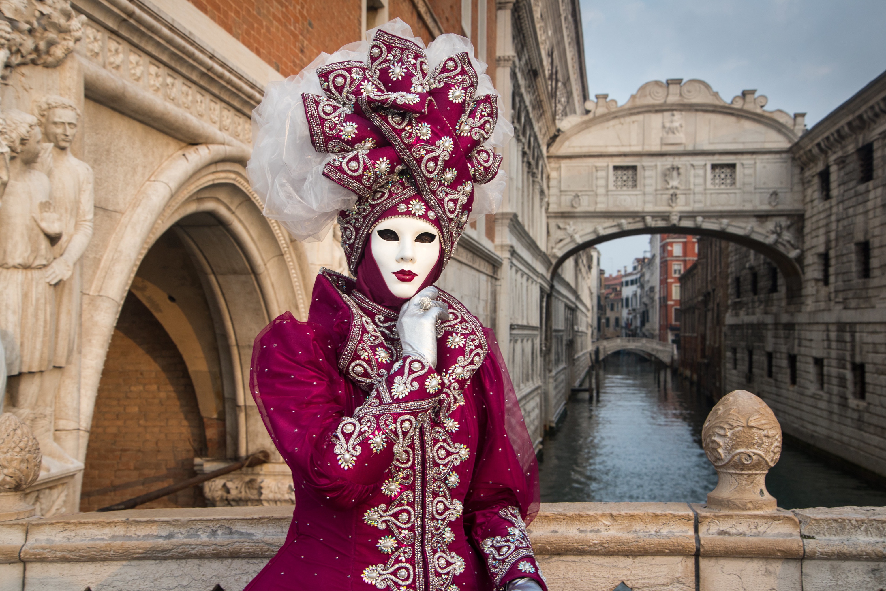 Bridge Of Sighs Carnival Costume Italy Venice 3072x2051