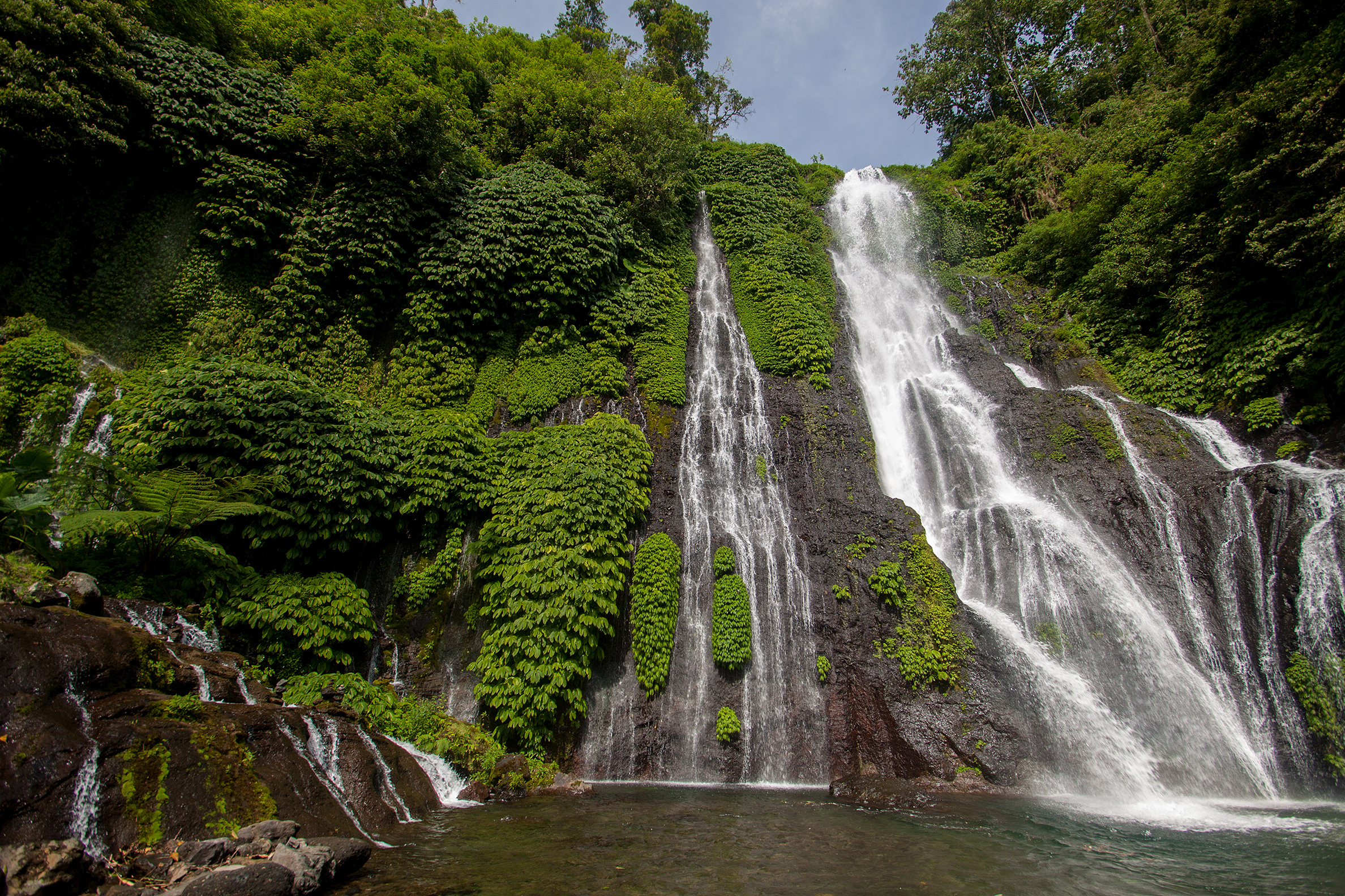 Landscape Indonesia Waterfall 2376x1584