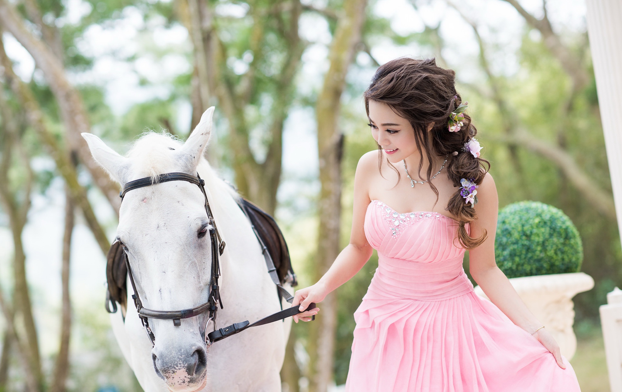 Woman Model Girl Horse Pink Dress Smile Brunette 2048x1291