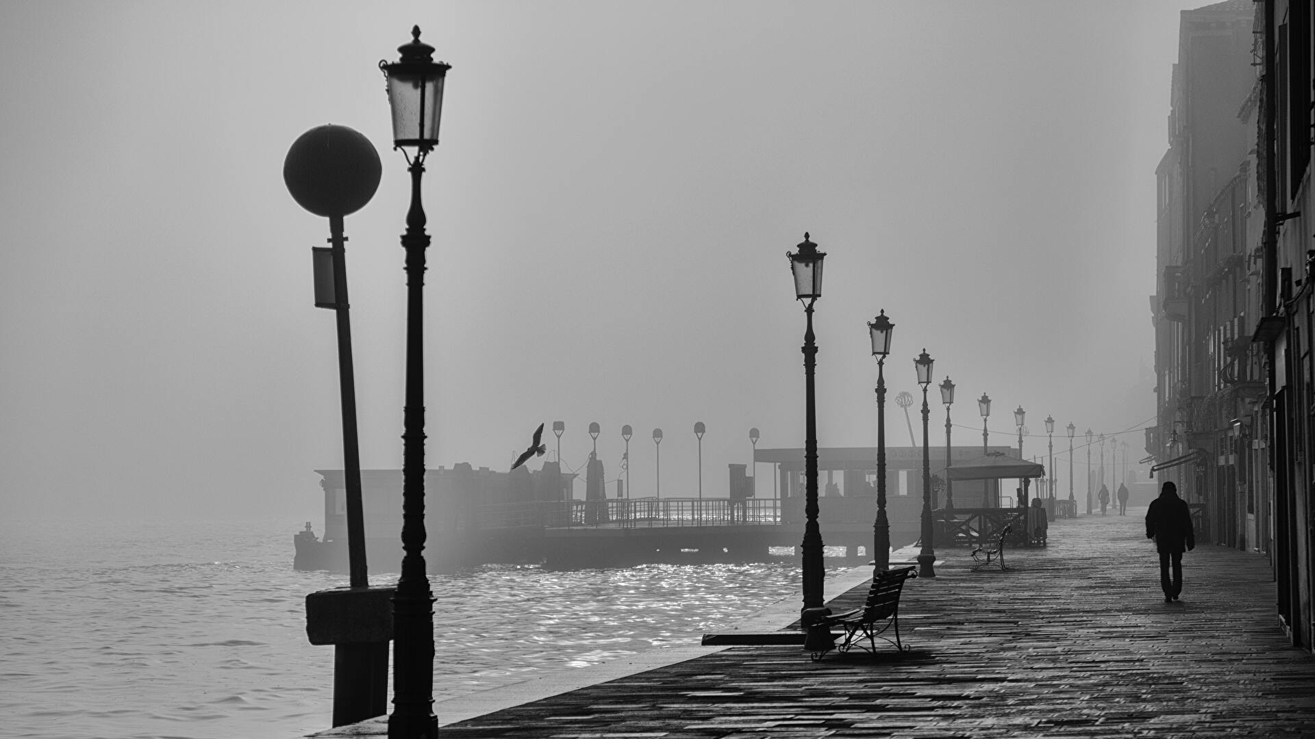 Photography Monochrome Venice Italy Mist Path Water Men Street Light Lamp Philippe Mignot 1920x1080